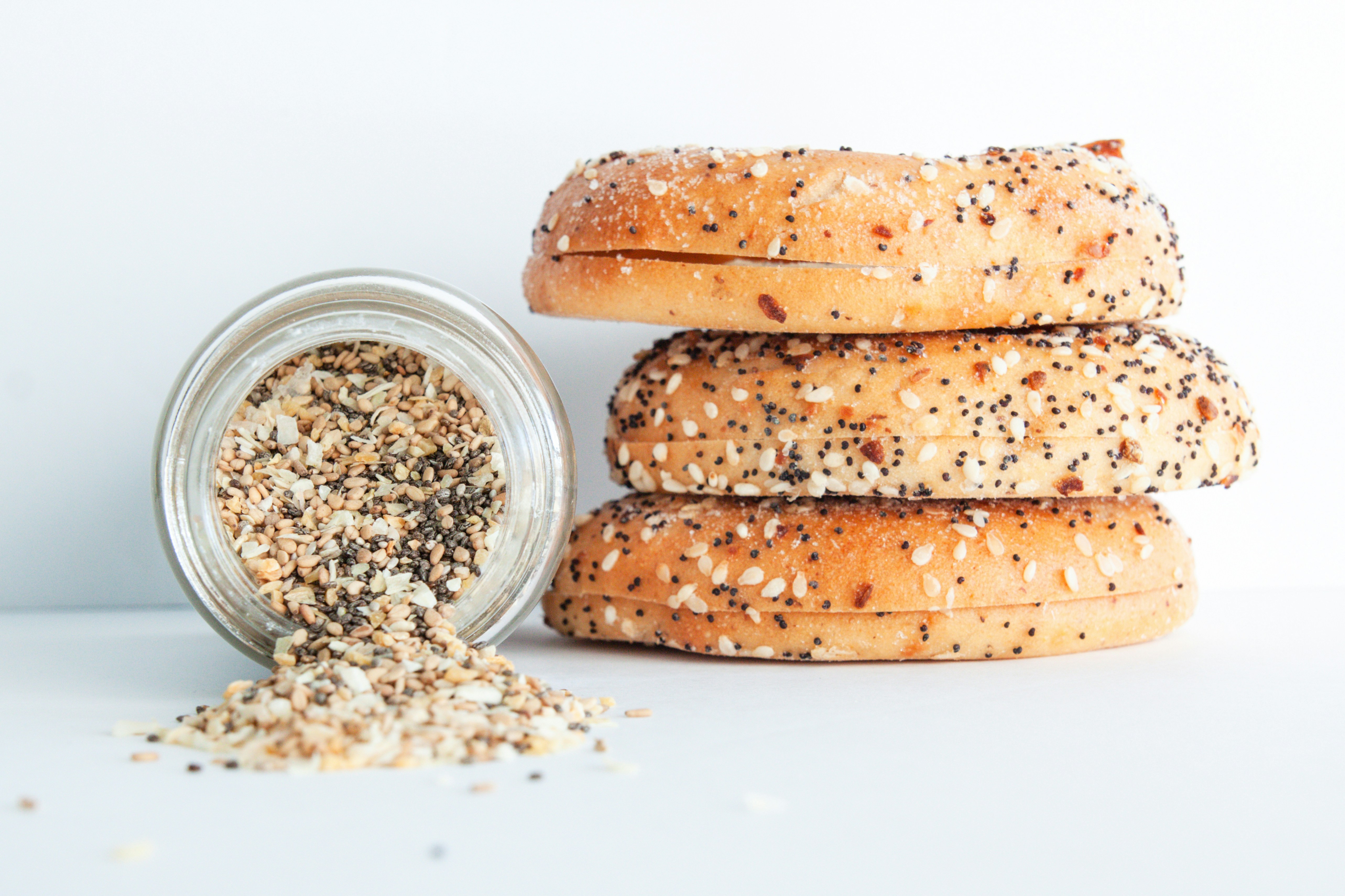 pecivo, pecivo sa sjemenkama