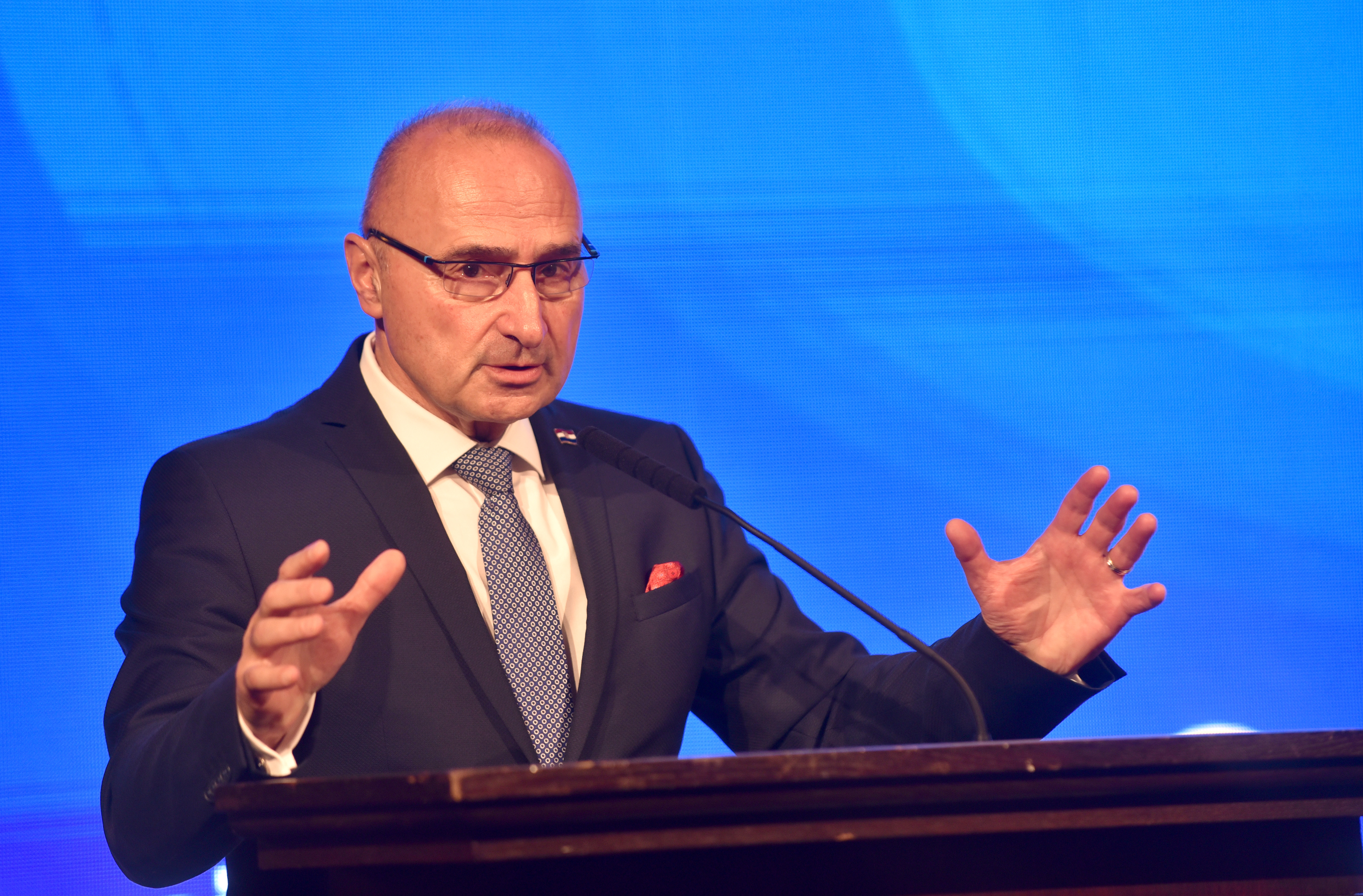 Zagreb: Konferencija "Proširenje EU - Može li BiH biti nova uspješnica?"