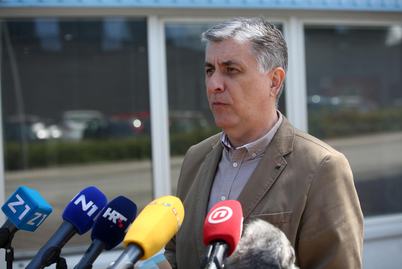 Zagreb: Obilazak tiskare Narodnih novina gdje se tiskaju glasa?ki listi?i za Lokalne izbore 2021