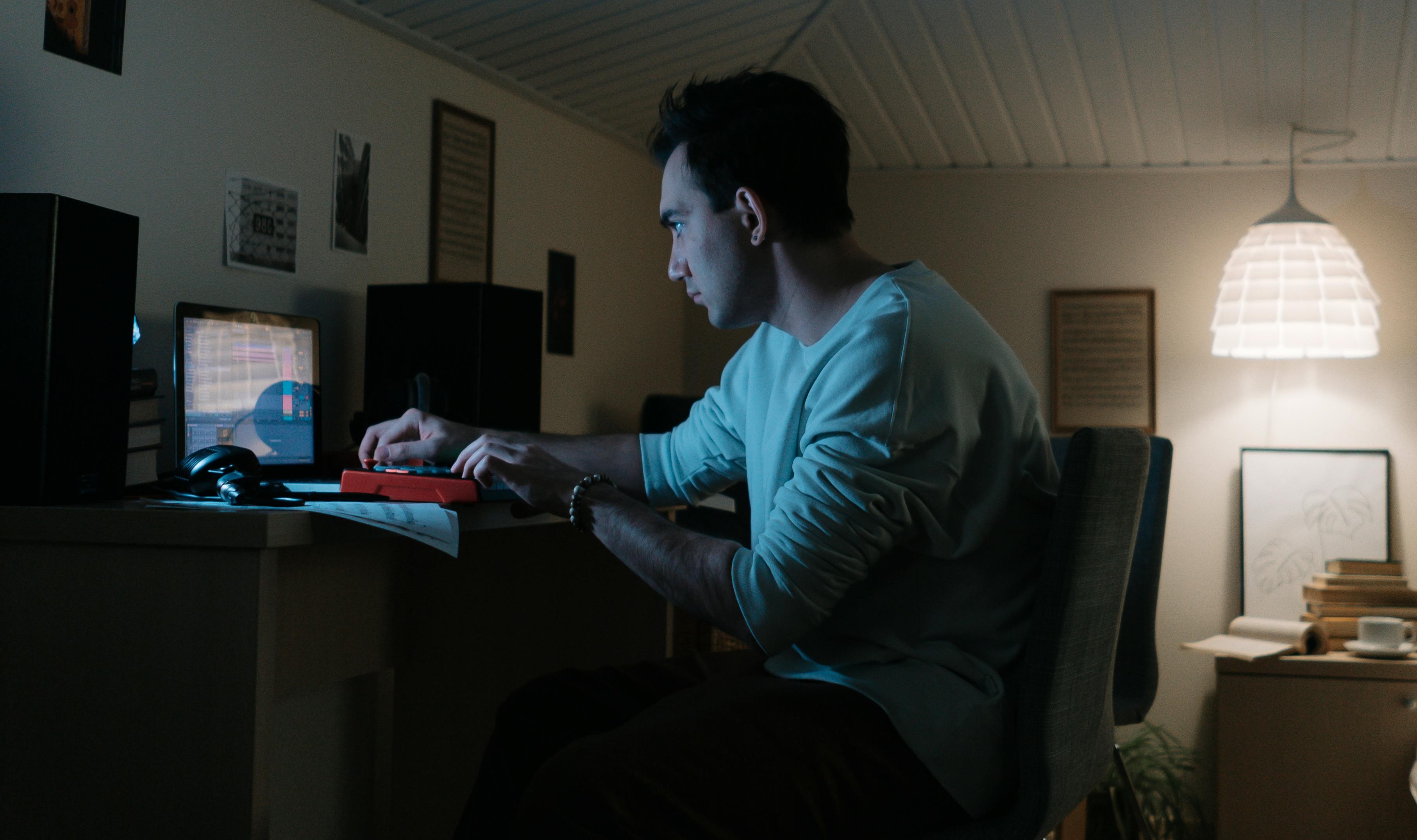 pexels-cottonbro-studio-7097826