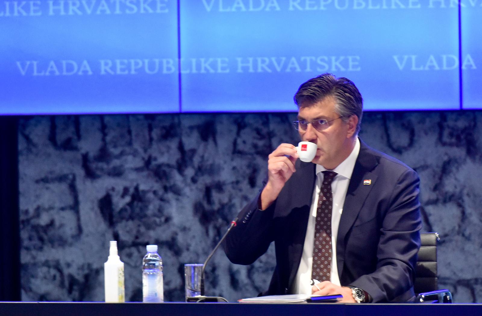 Zagreb: Sjednica Nacionalnog vijeća za uvođenje eura kao službene valute u RH