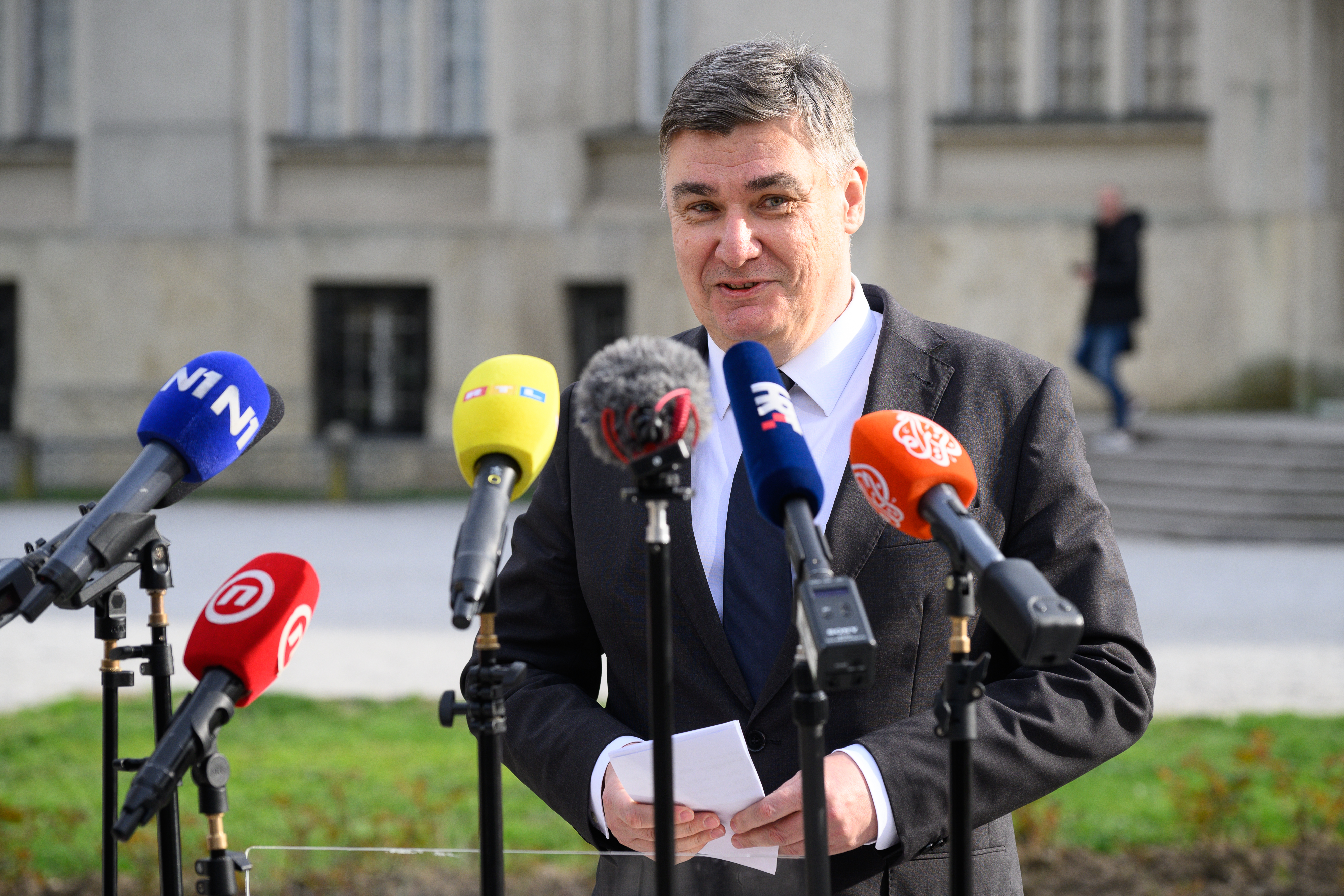 Zagreb: Peđa Grbin održao izvanrednu konferenciju za medije, pridružio mu se i predsjednik Milanović