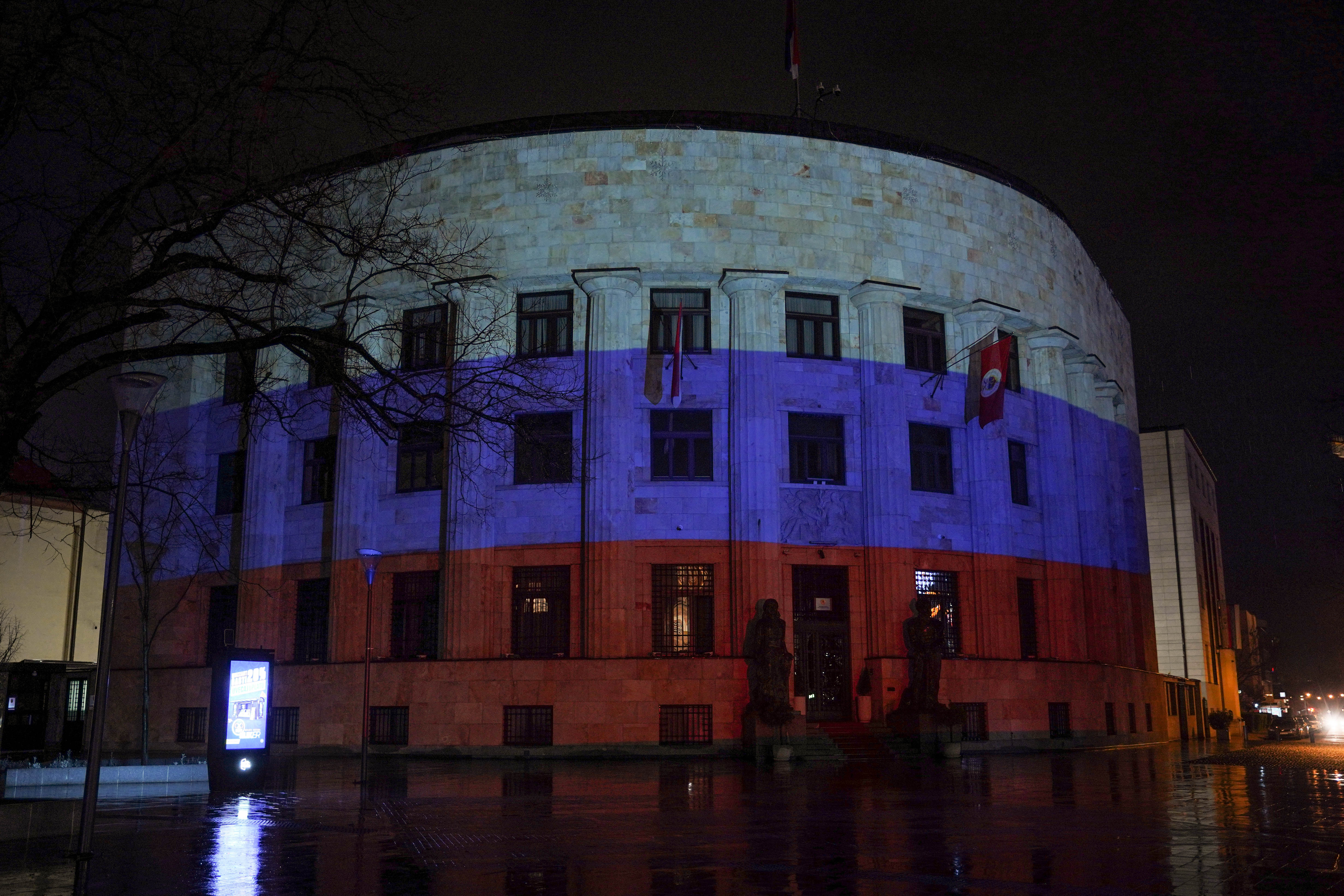 Banja Luka: Palata Republike osvijetljena je u bojama Rusije
