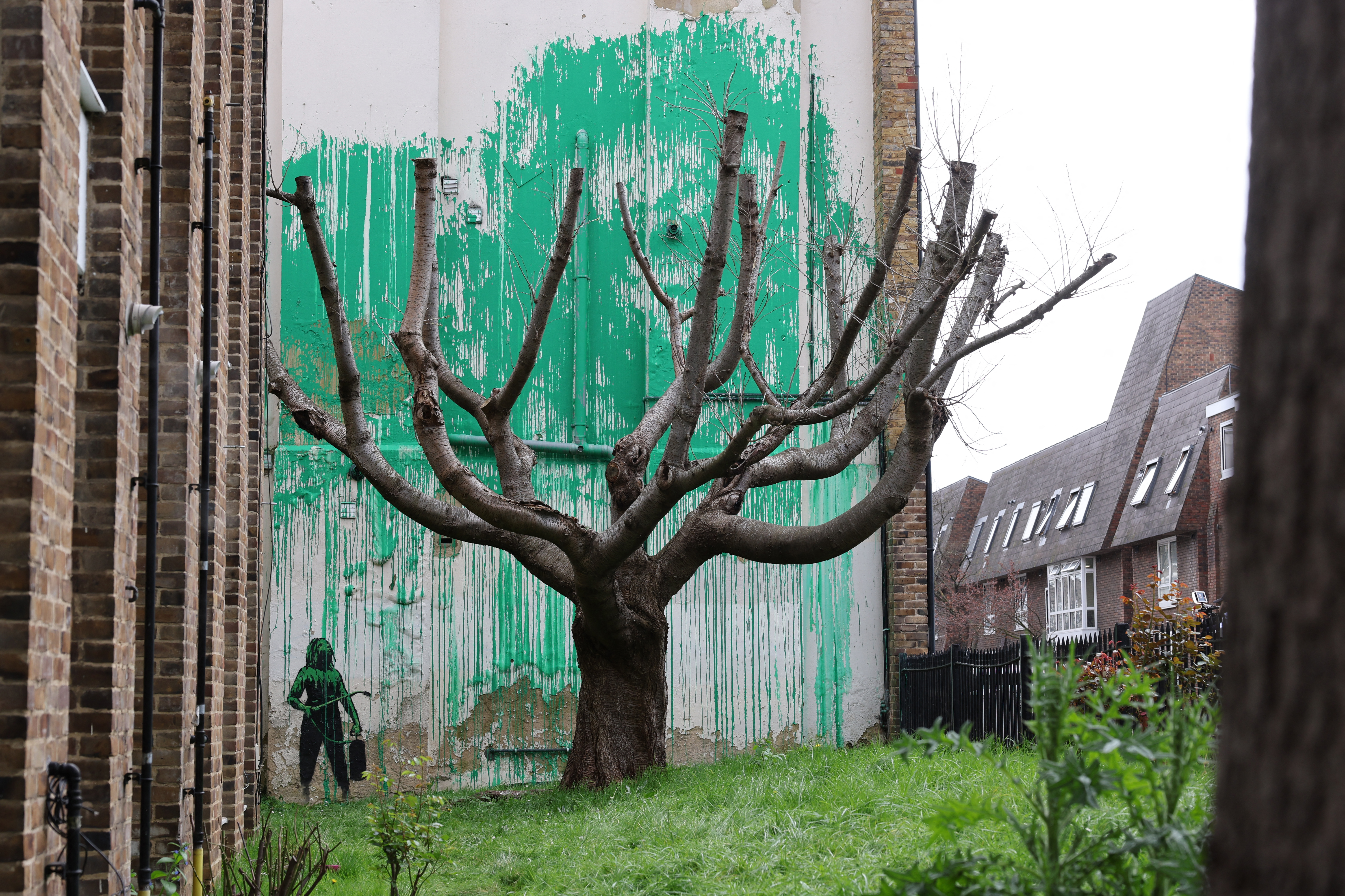 banksy, london, mural, street art, ulična umjetnost