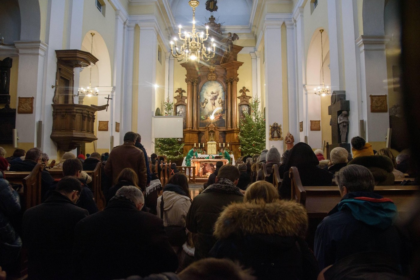 Imprisoned MP s Solidarity Mass. People take part in a mass dedicated to the former Polish members of parliament Maciej Wasik and Mariusz Kaminski in Warsaw, Poland on January 14, 2024. Warsaw Poland Copyright: xAleksanderxKalkax