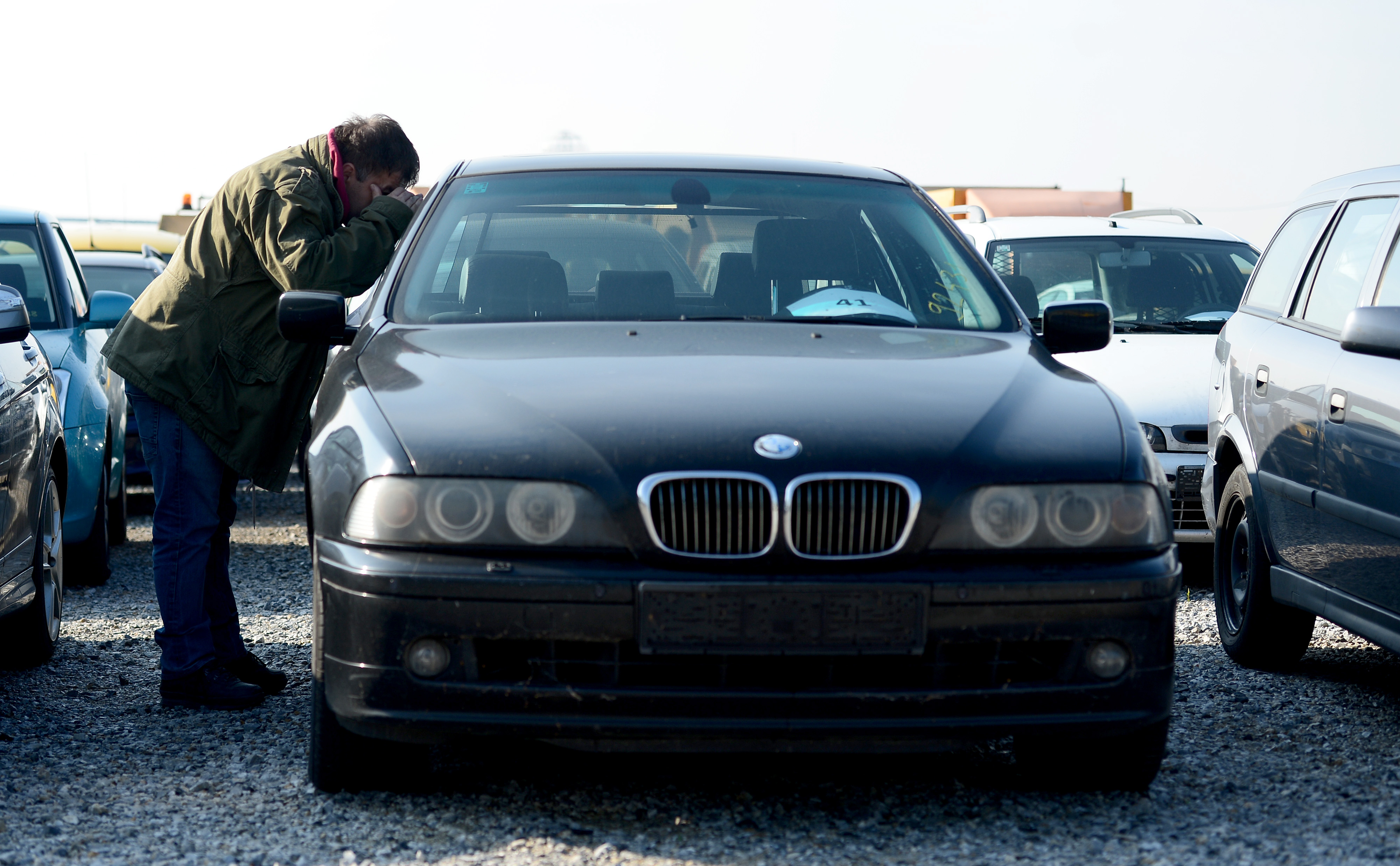 Zagreb: Vozila dravnih institucija prodavat ?e se na javnoj drabi