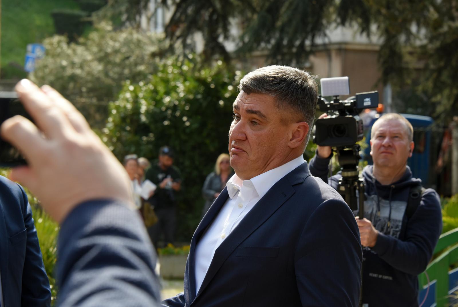 Pula: Nakon otvorenja sajma predsjednik Milanović dao je izjavu za medije