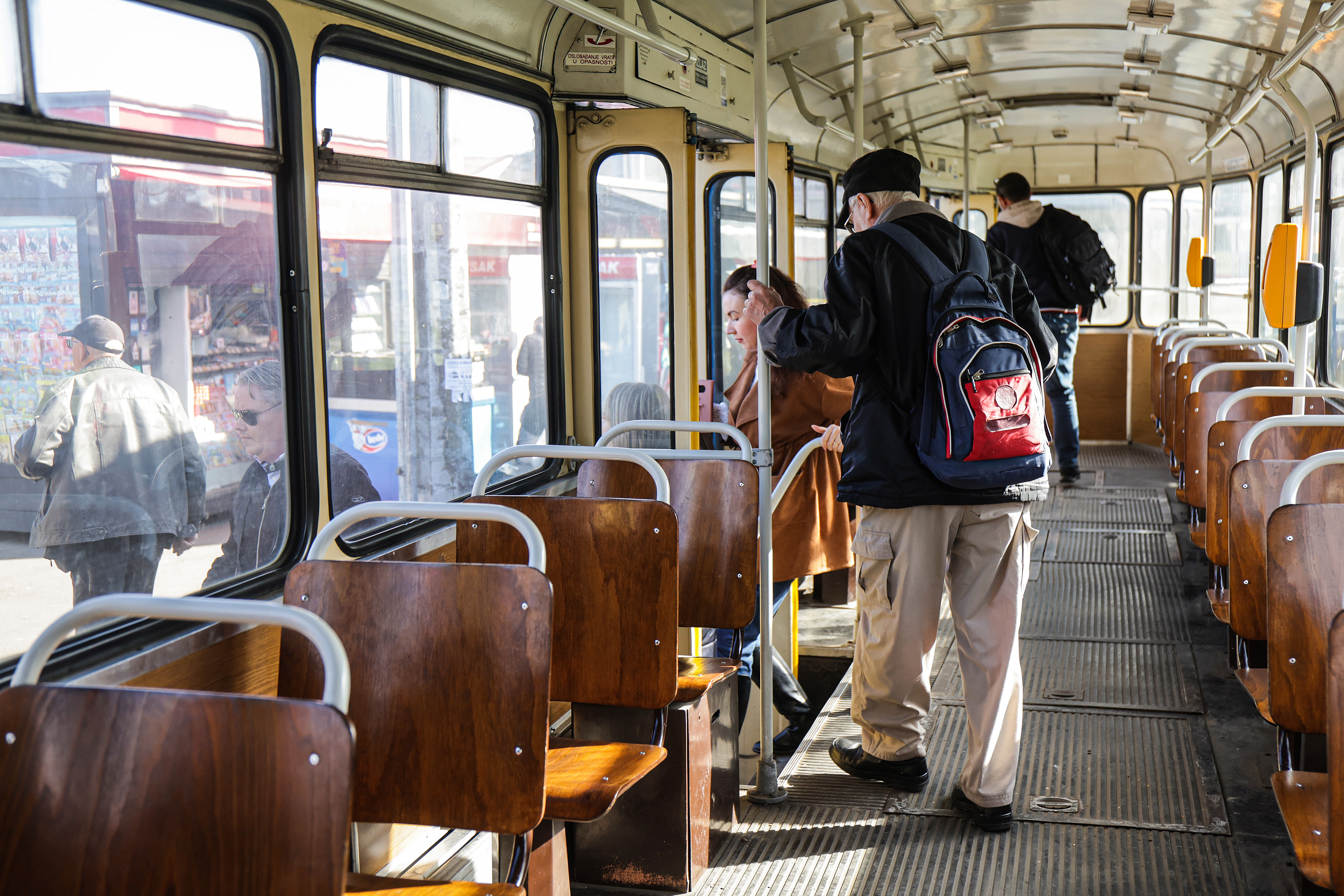 ZET, tramvaj, umirovljenik