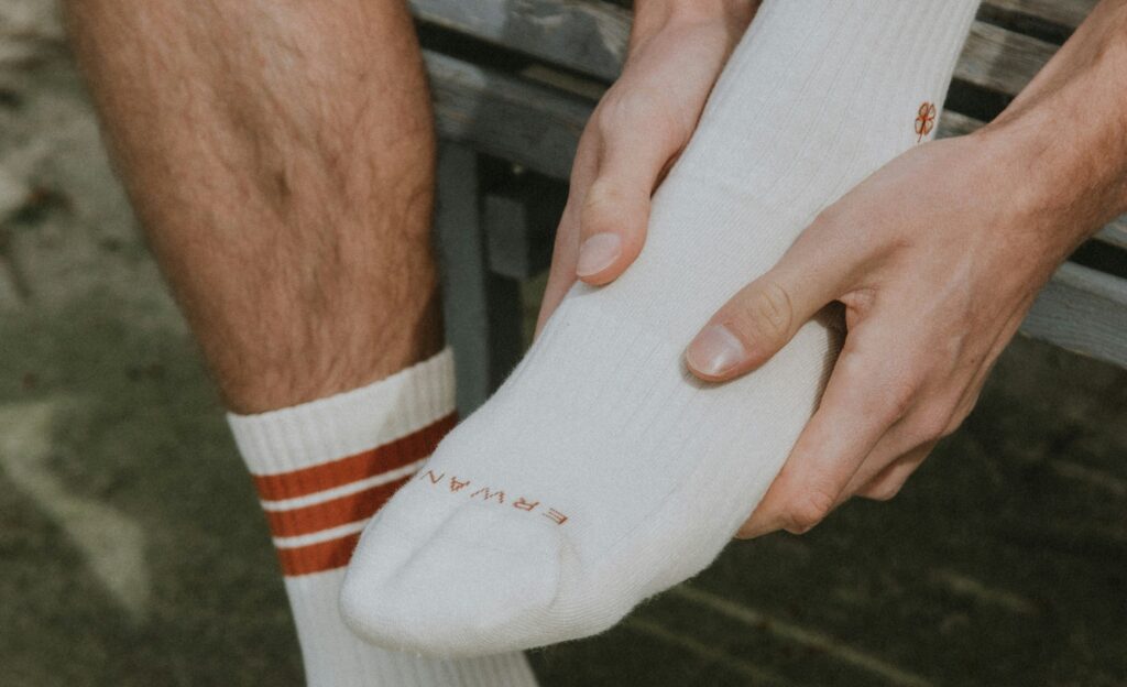 1711718862-erwans-socks-YGE42qjlWjE-unsplash-1024x624.jpg