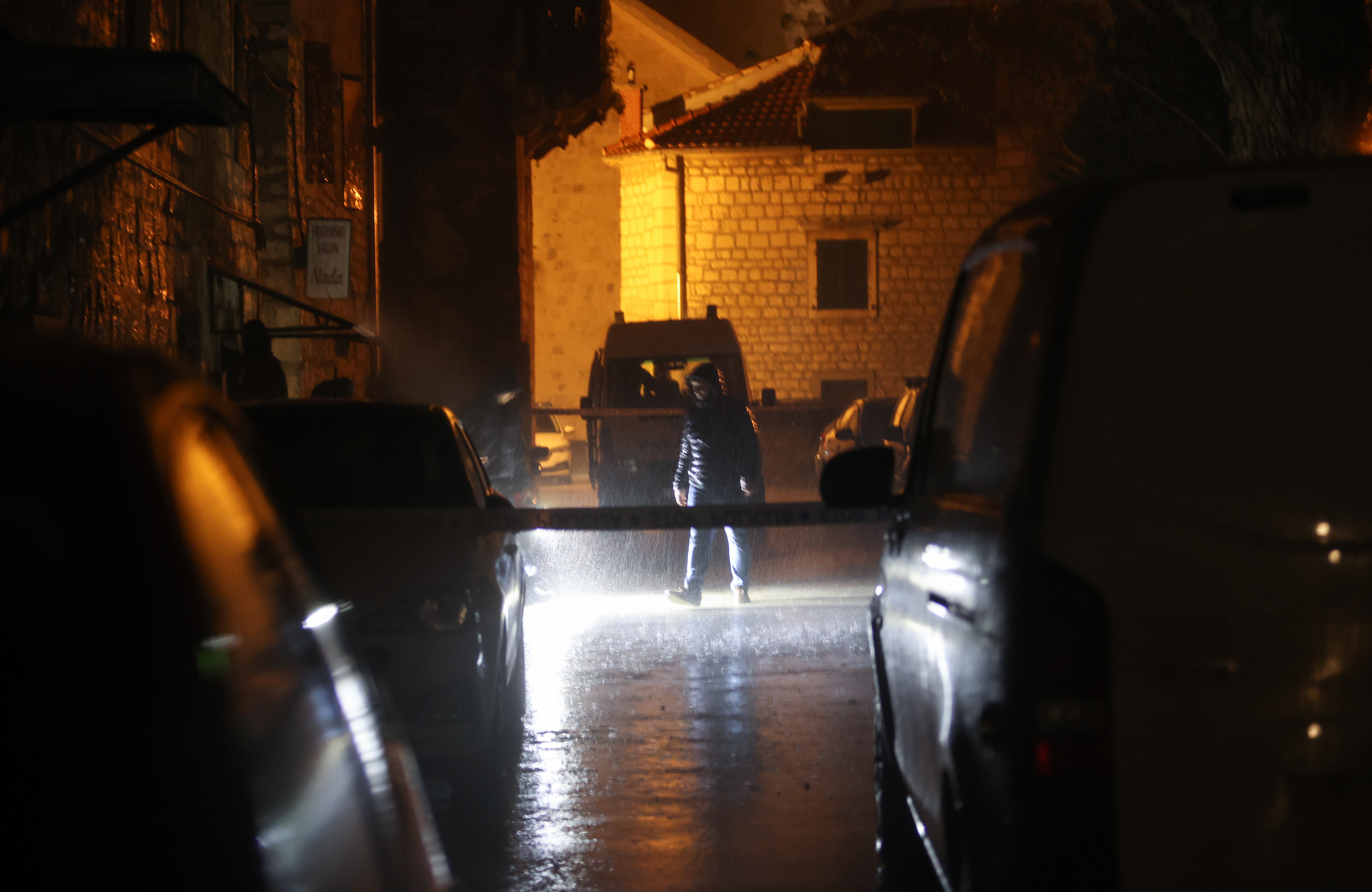 Pucnjava u Kaštel Štafilicu, dvije osobe ozlijeđene