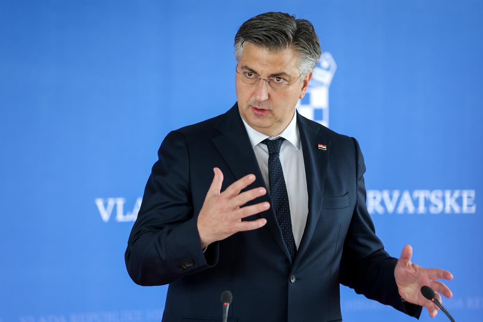 Zagreb: Andrej Plenković održao je konferenciju za medije