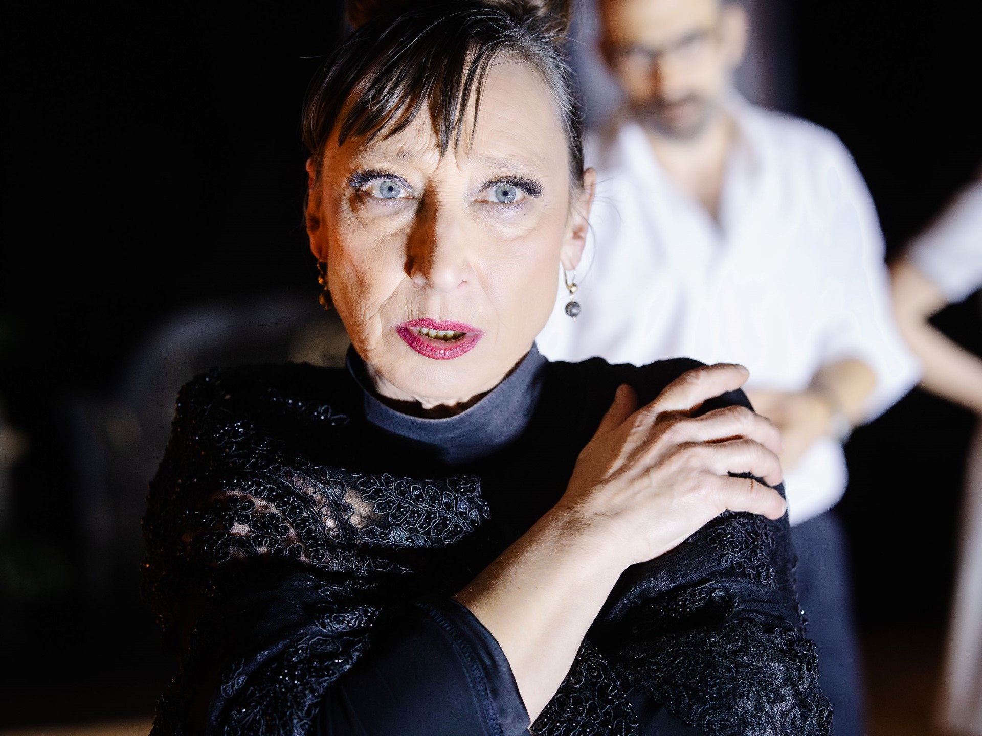 Mačka na limenom krovu