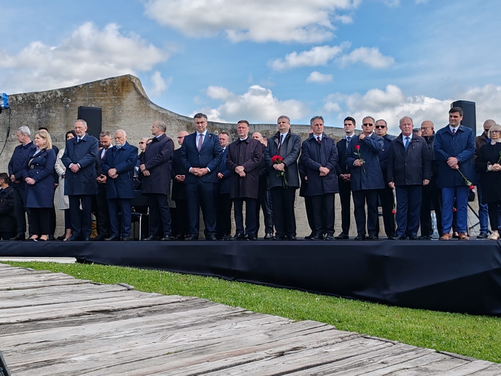 državni vrh u Jasenovcu