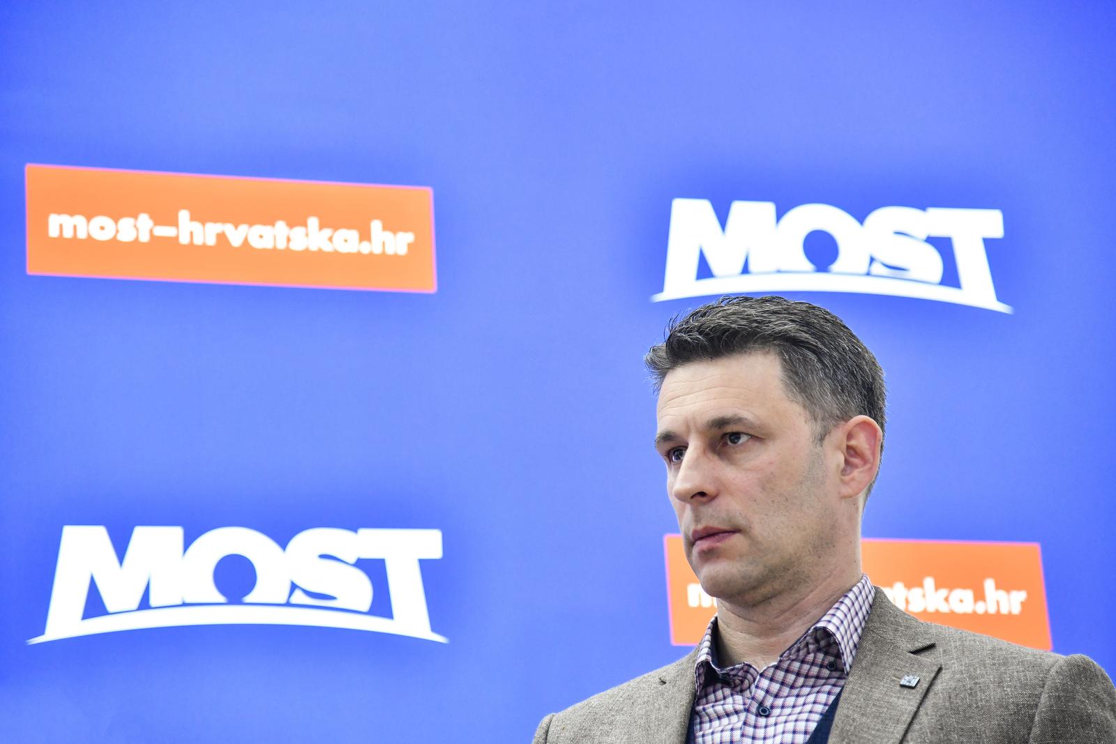 Zagreb:  Most iznio prijedloge stranke vezane uz demografiju pod nazivom "Obiteljska politika Mosta kao prilika za demografski oporavak"