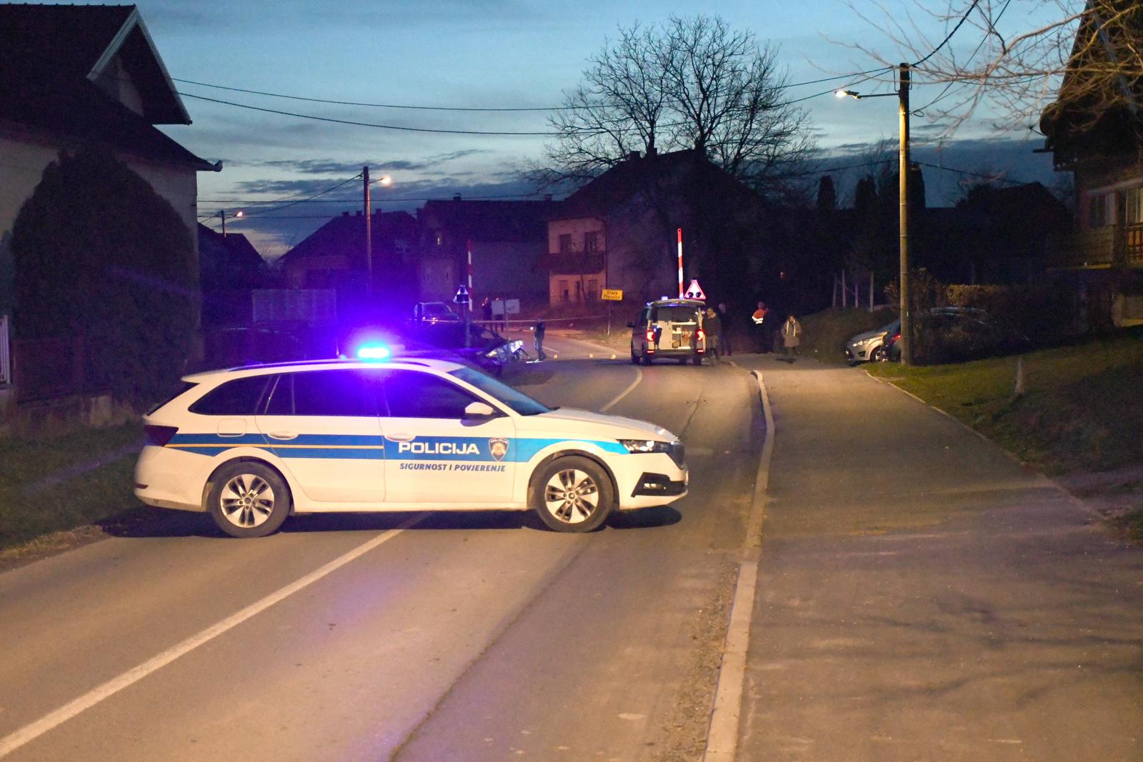 Bjelovar: Jedna osoba ozlijeđena u prometnoj nesreći između vlaka i kombija