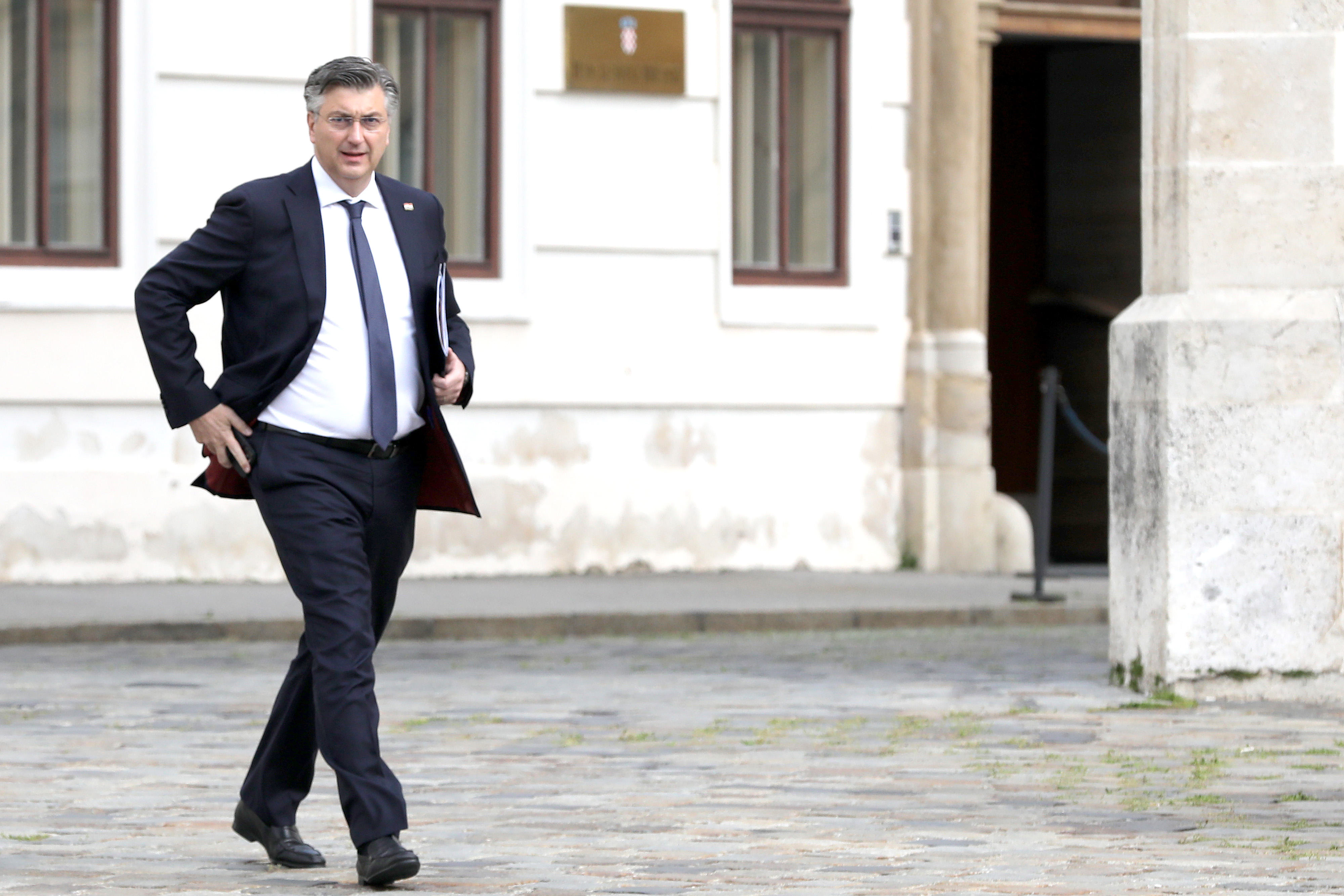 Zagreb: Premijer Andrej Plenković dolazi u Sabor