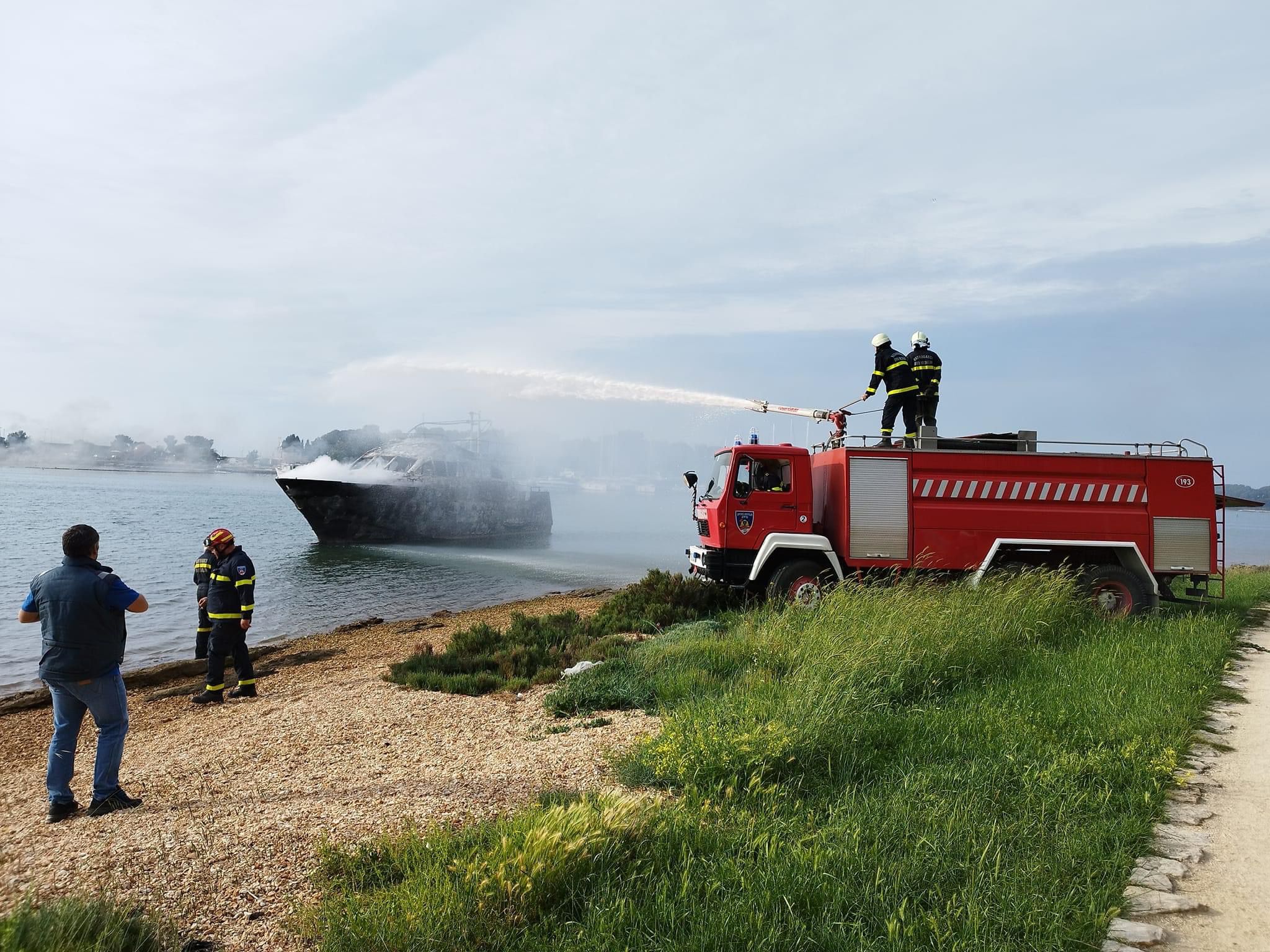 WhatsApp Image 2024-05-15 at 09.24.38