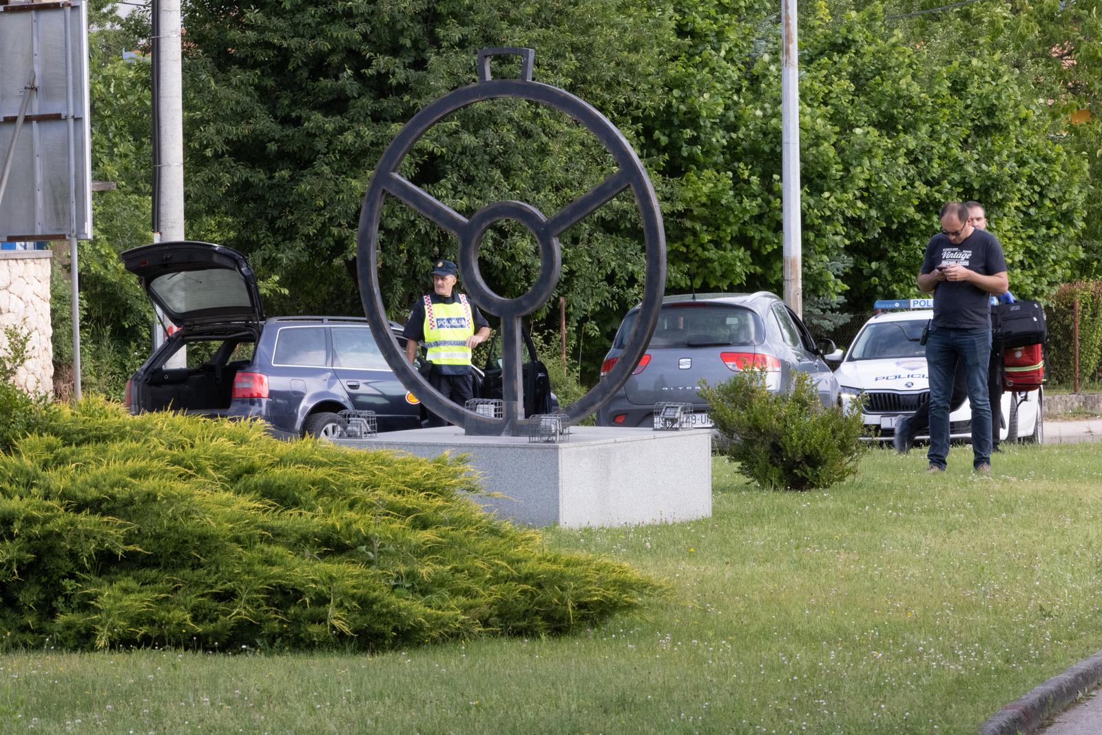 U prometnoj nesreći kod Sinja poginule četiri osobe