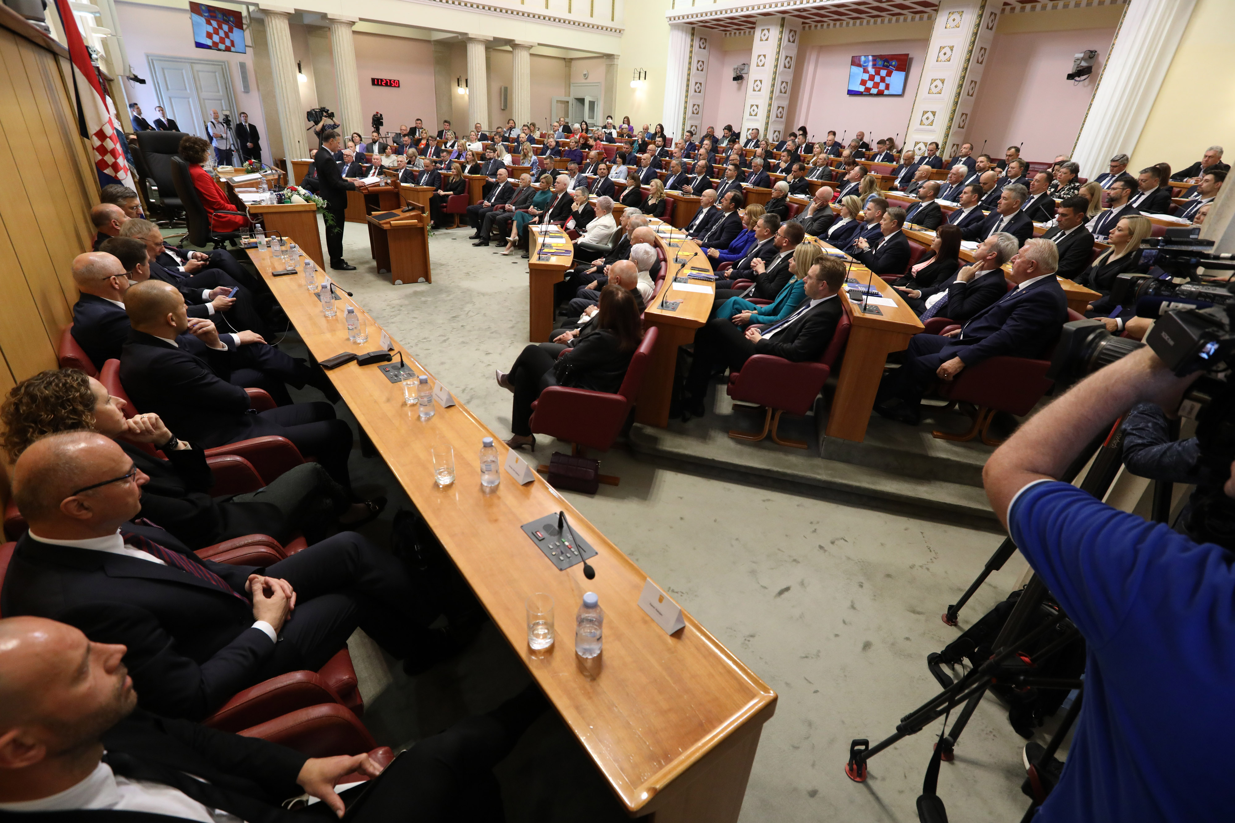 Konstituirajuća sjednica 11. saziva Hrvatskog sabora