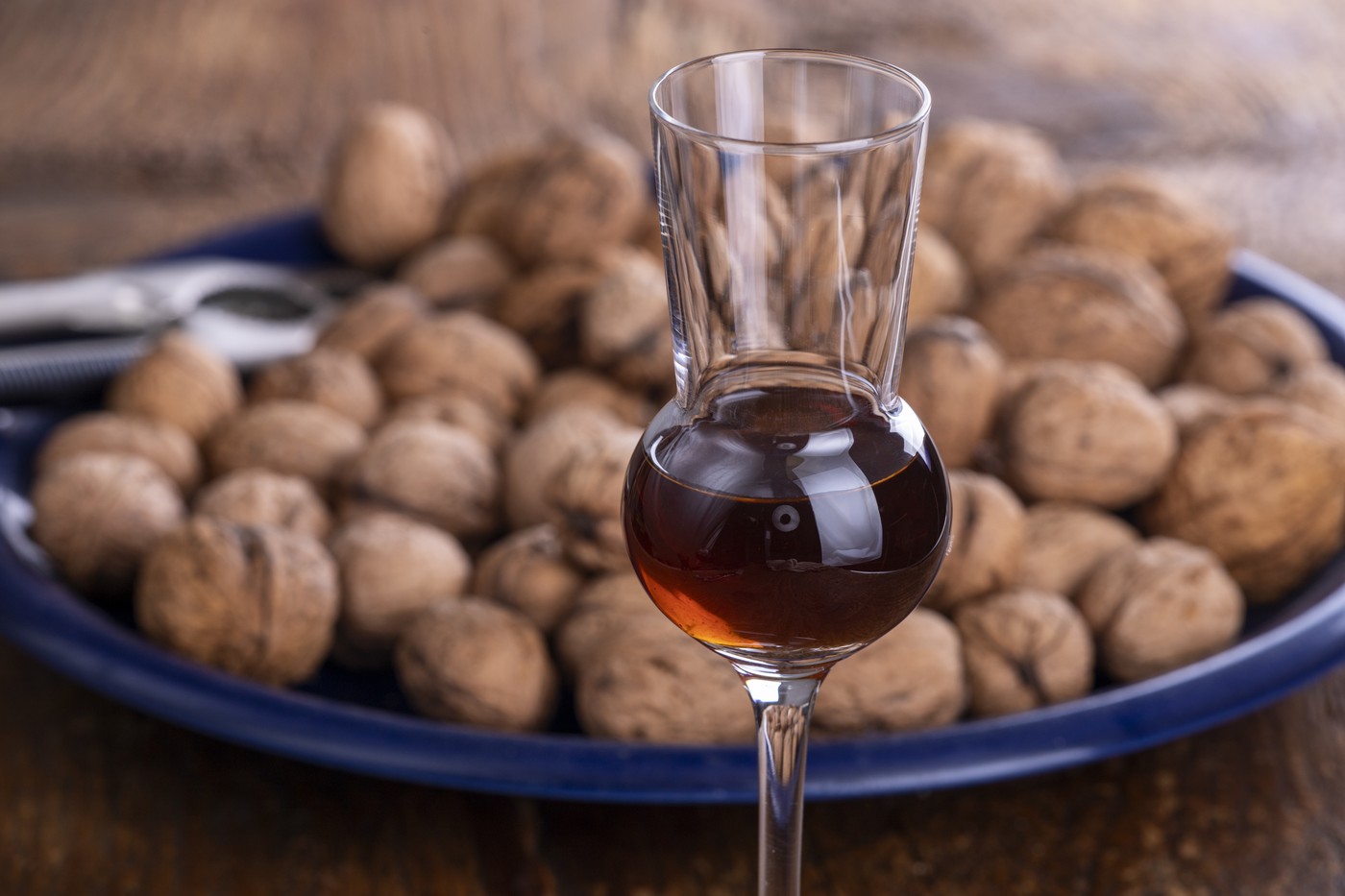 homemade walnut schnapps
