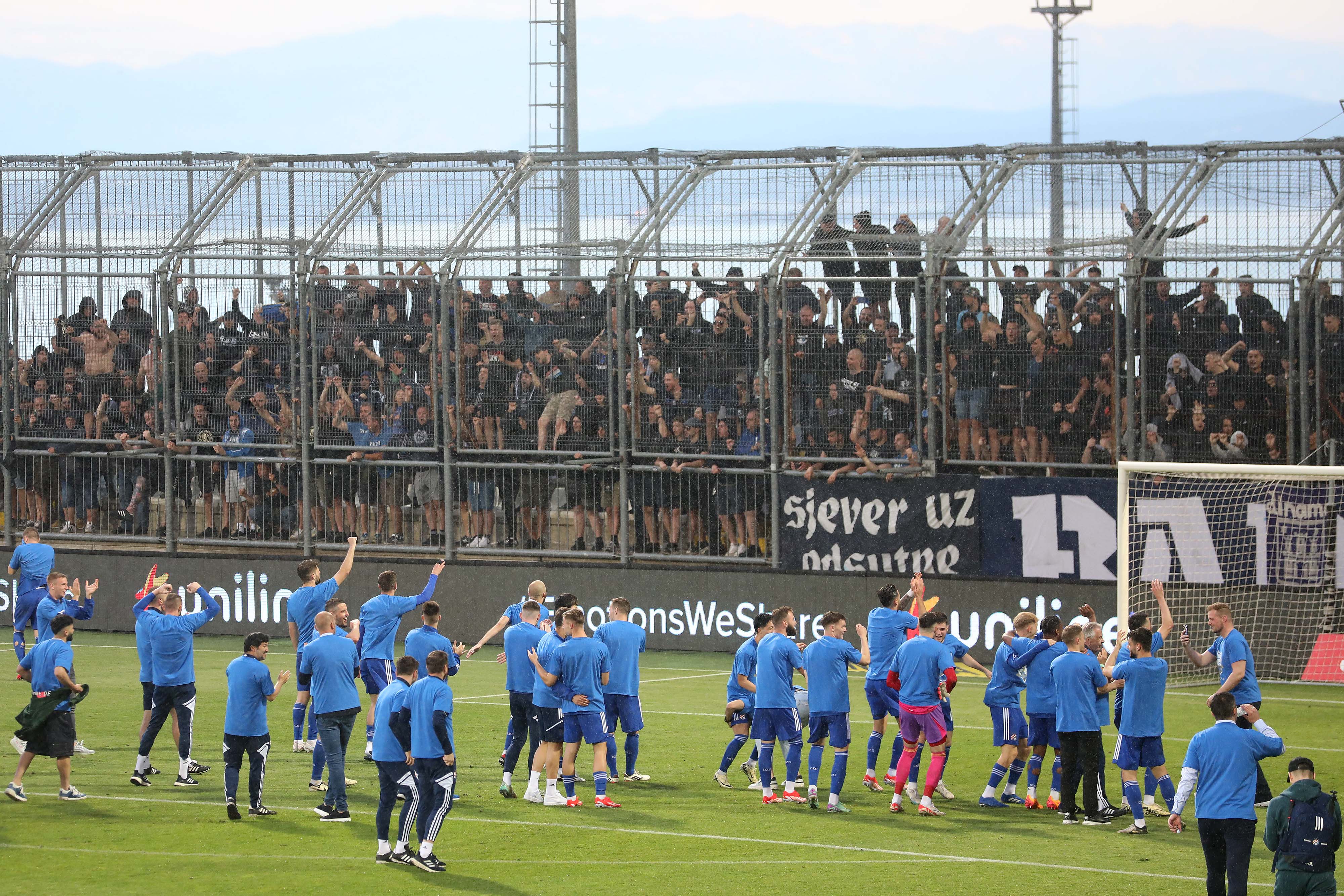 Rijeka: Slavlje Dinama nakon pobjede i osvajanja dvostruke krune