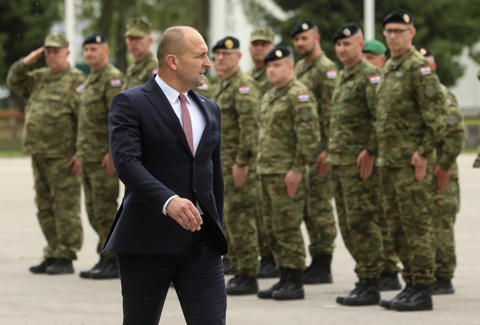 Zagreb: Svečani ispraćaj 41. hrvatskog kontingenta u operaciju potpore miru KFOR na Kosovo