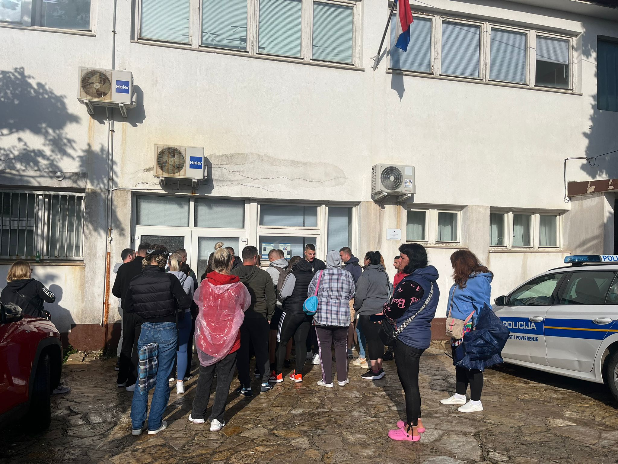 strani radnici, PP Novalja, radne dozvole