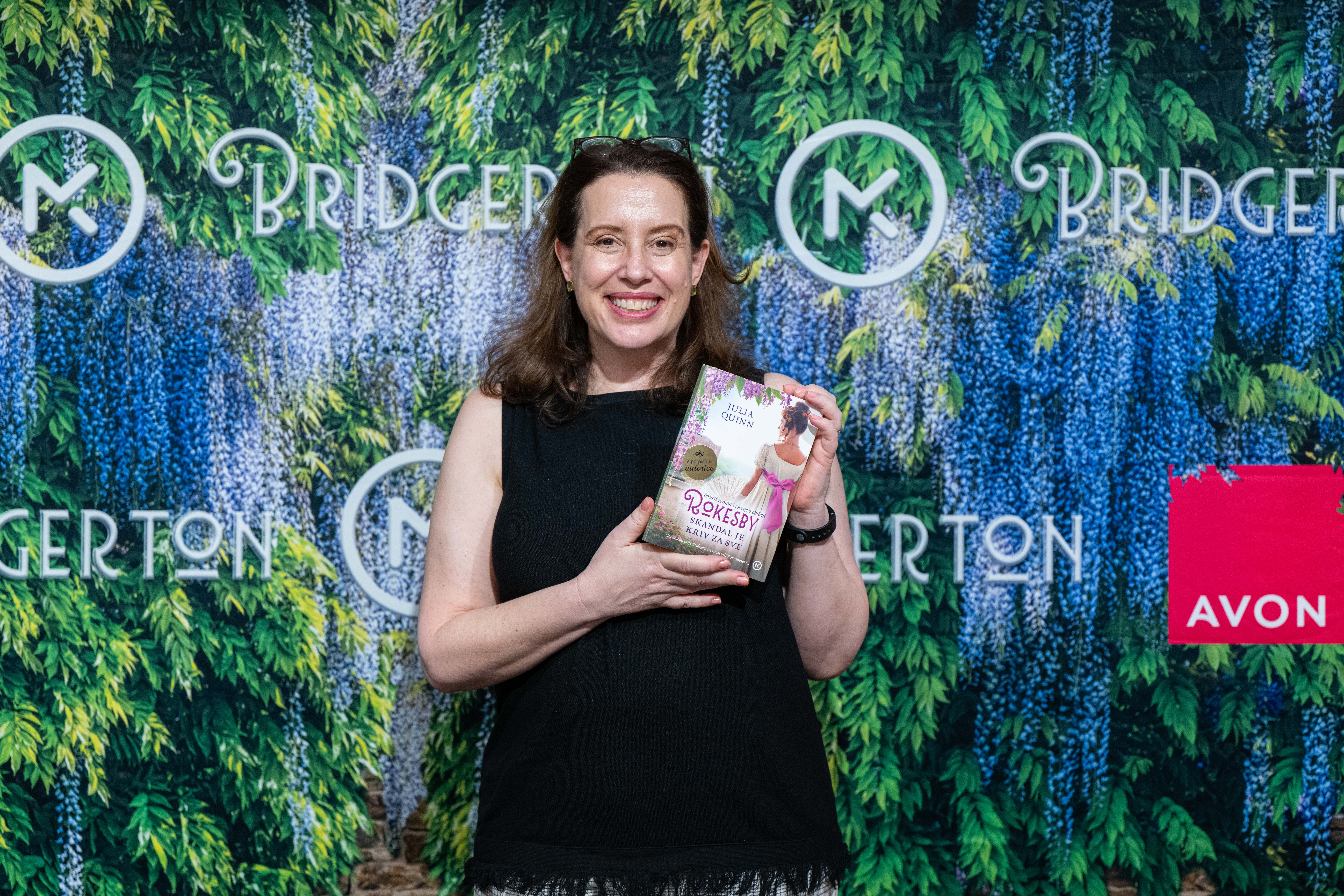 Zagreb: Susret Julije Quinn, autorice serijala "Bridgerton" s čitateljima