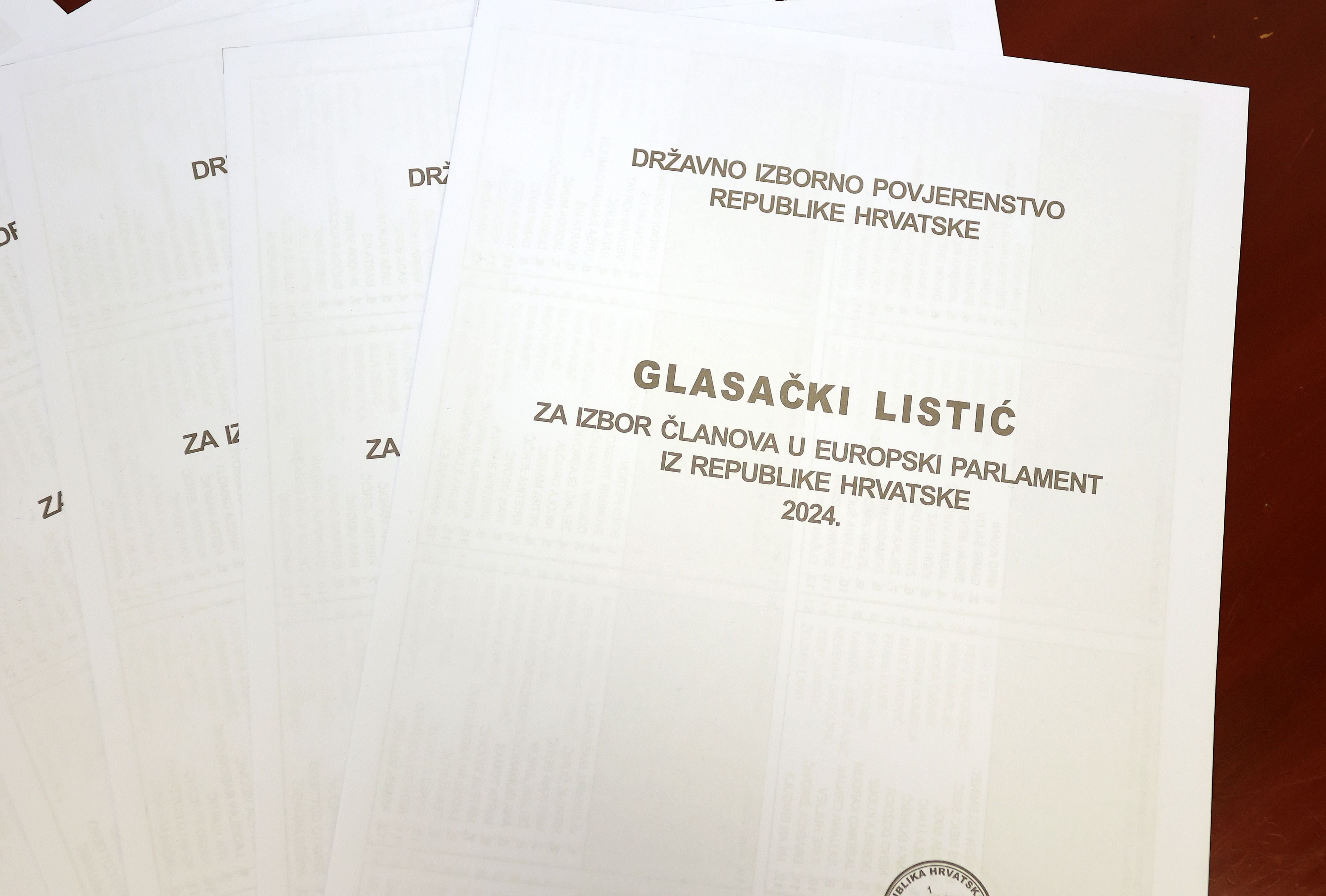 Zagreb: Građani glasuju na izborima za Europski parlament