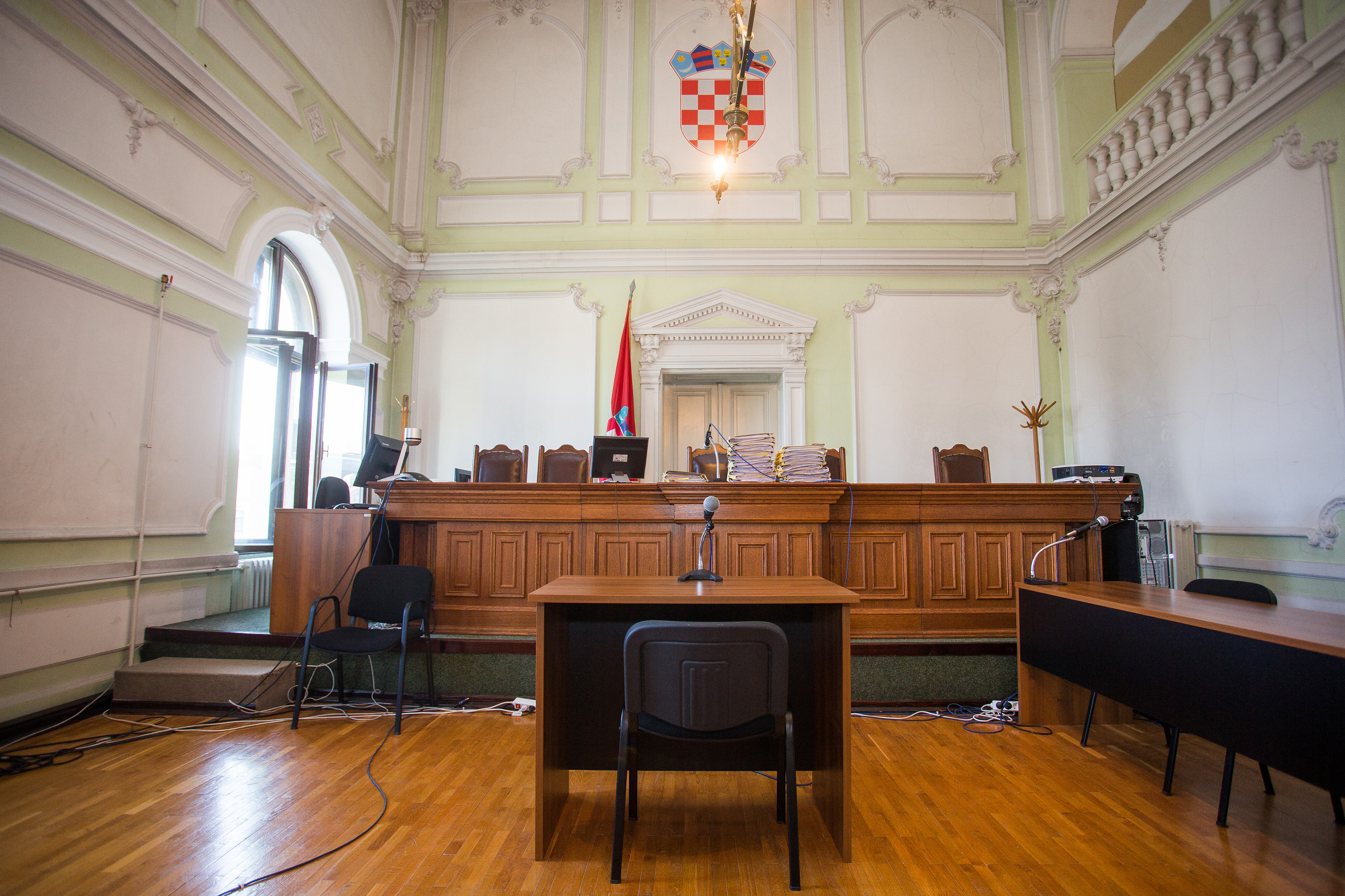 upanijski sud u Osijeku i sudnica koja treba obnovu