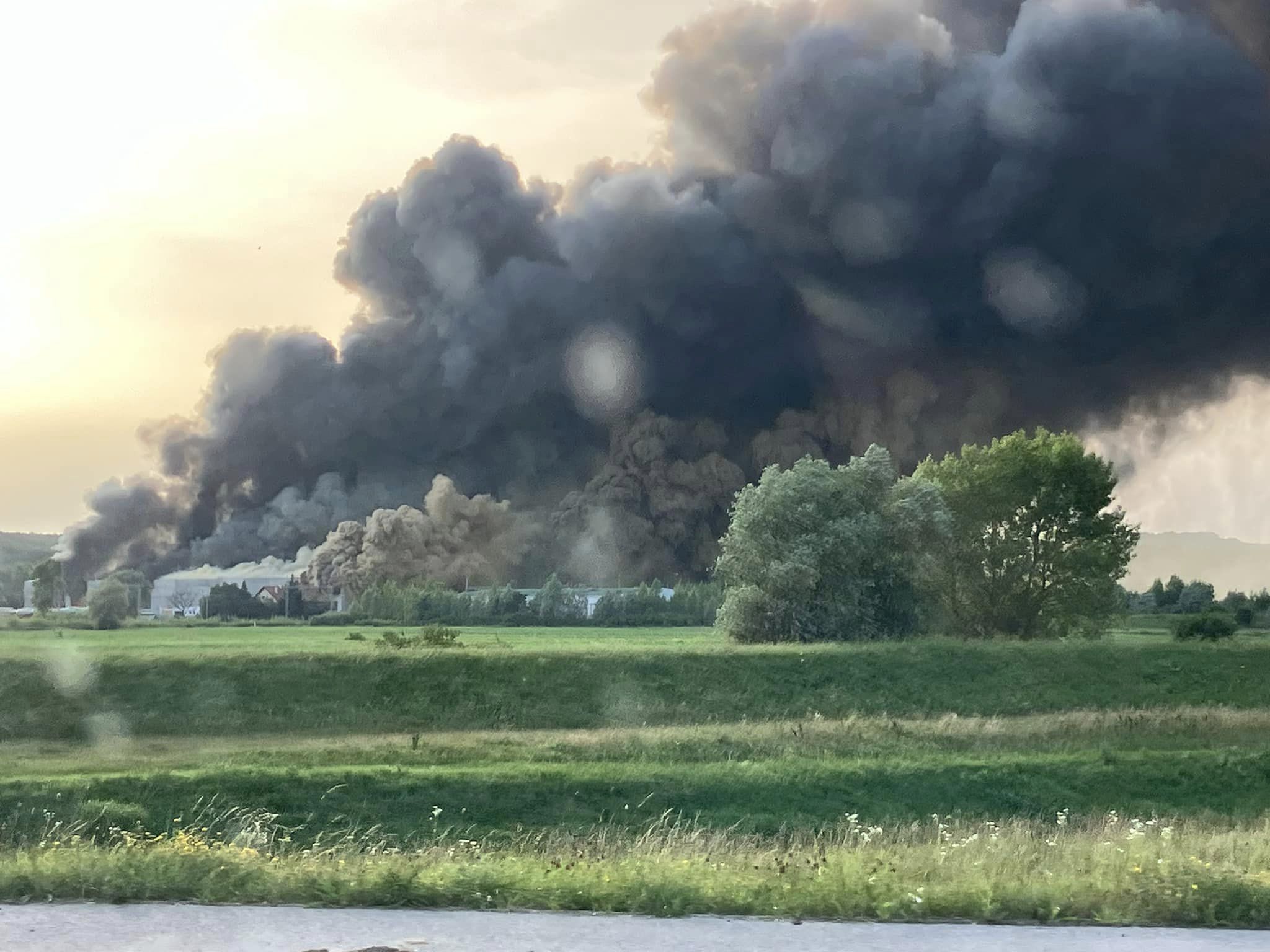 Facebook, Zapresic Online