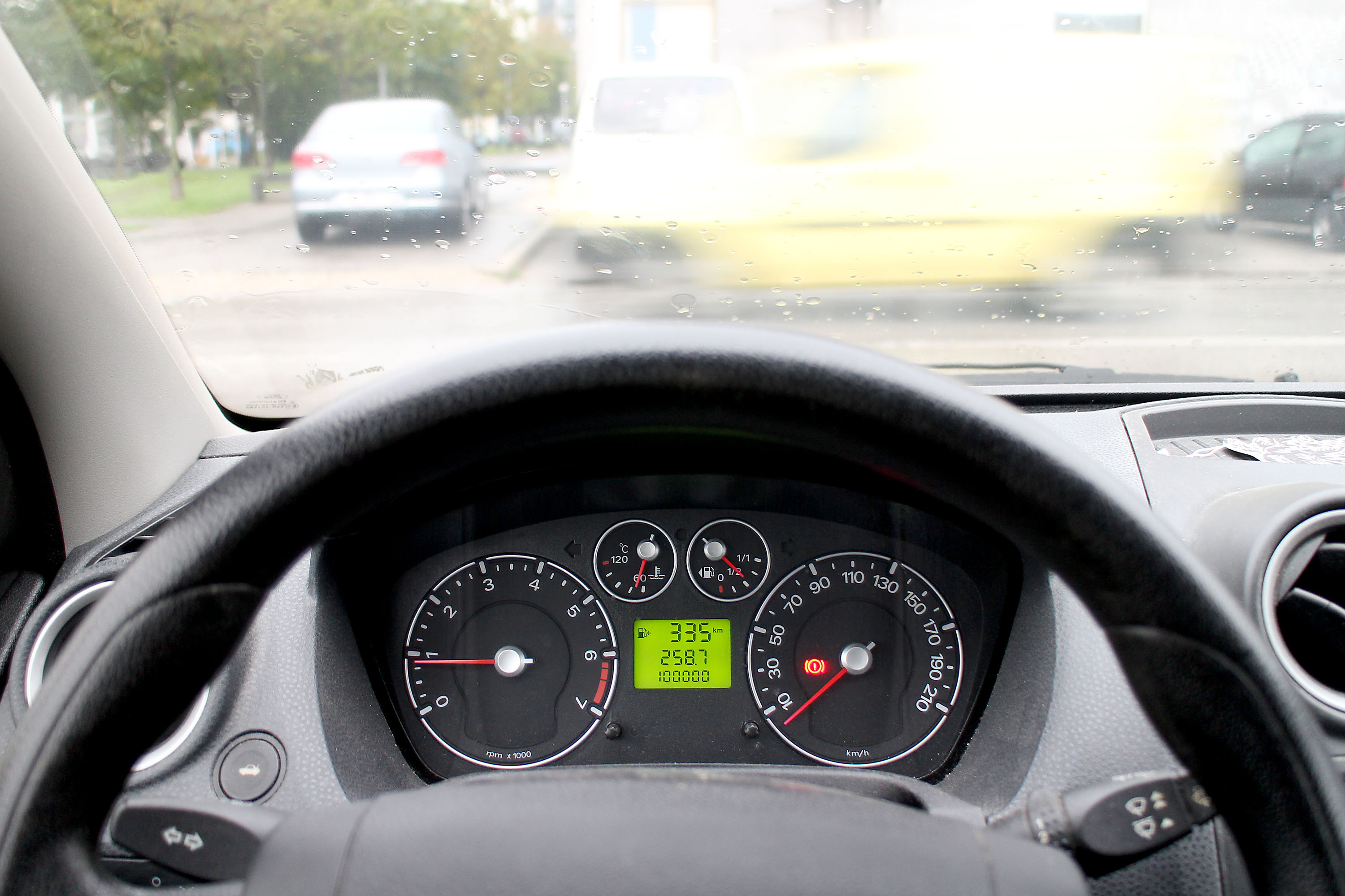 Instrument plo?a automobila