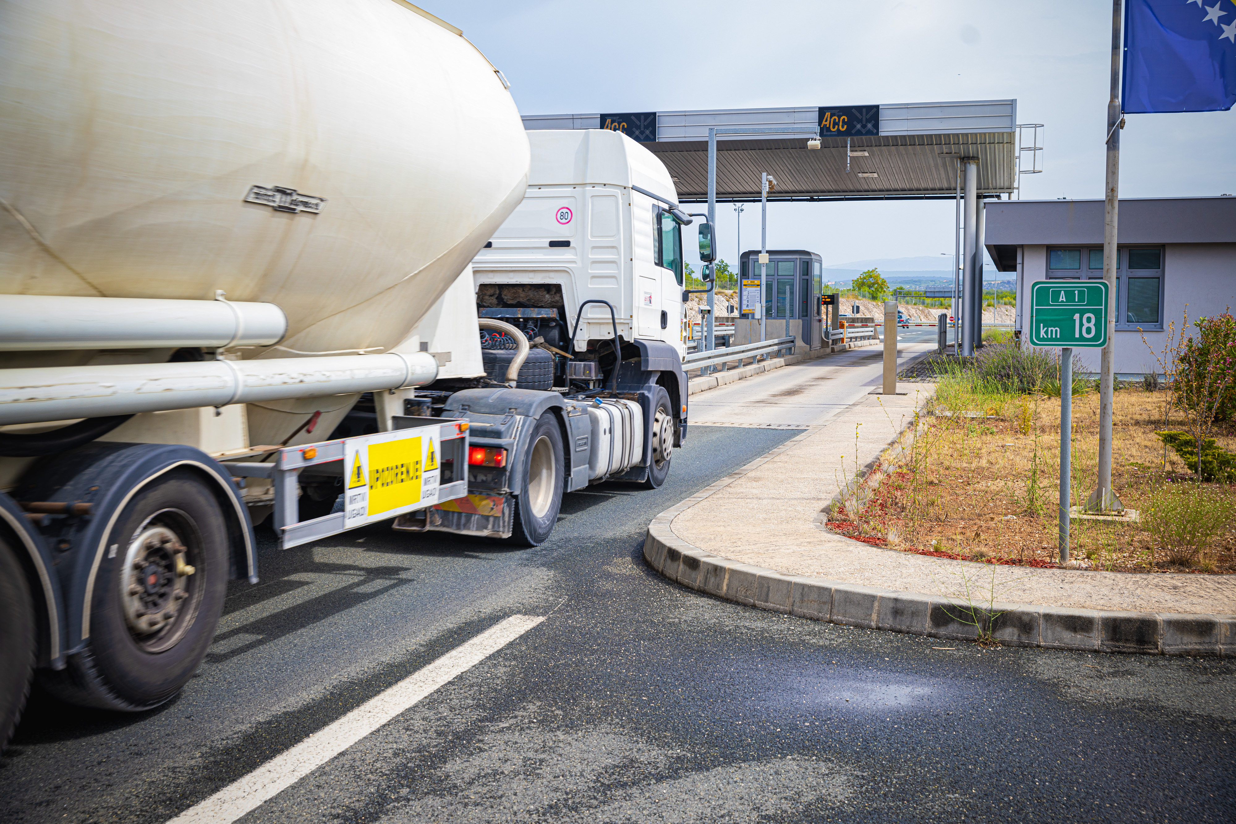 Ljubuški: Autoceste BiH i Hrvatske potpisale ugovor o uvezivanju naplate cestarina