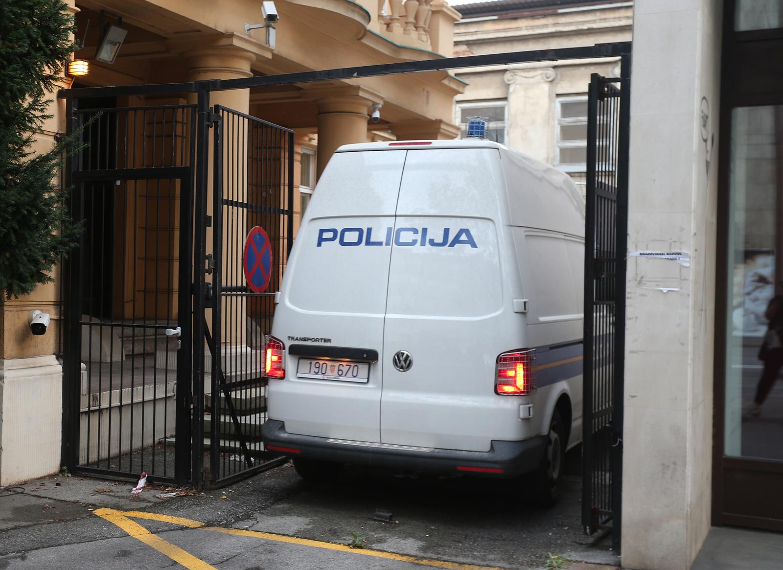 Zagreb: Dovođenje osumnjičenika u USKOK u sklopu velike kriminalističke akcije