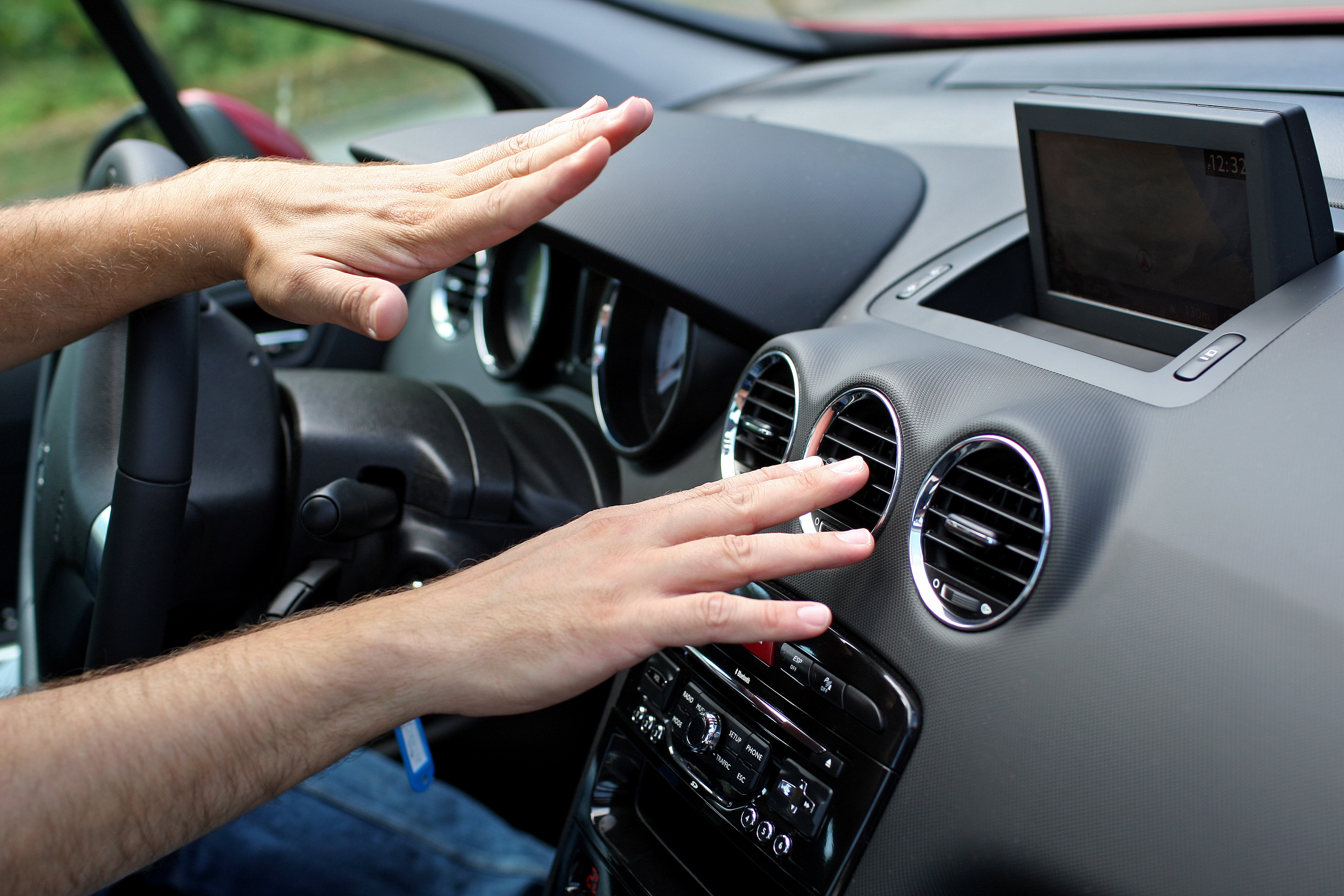 Zagreb: Ilustracija na temu potronje goriva