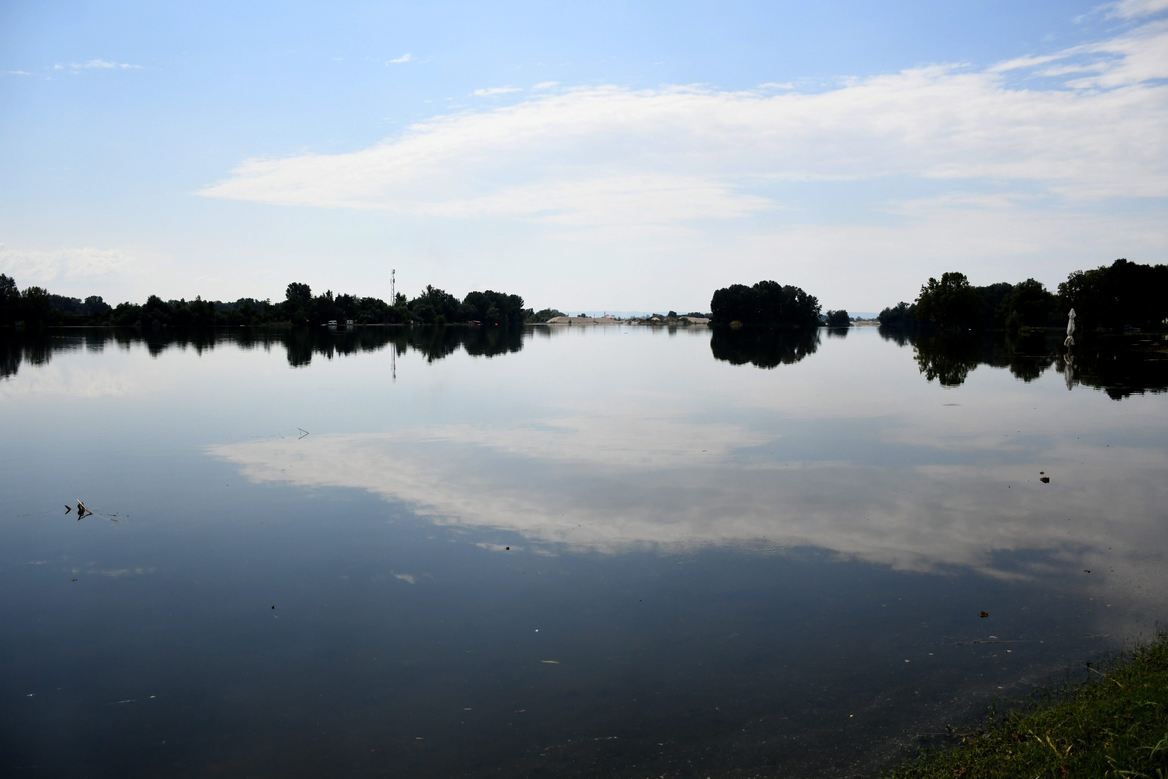 Posljedice obilne poplave na jezeru Šoderica i dalje su vidljive