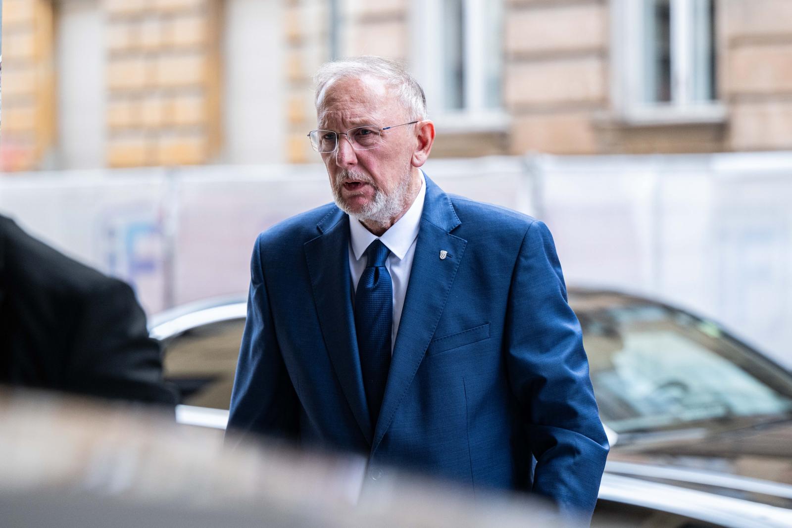 Zagreb: Dolazak članova HDZ-a na sjednicu šireg Predsjednistva stranke