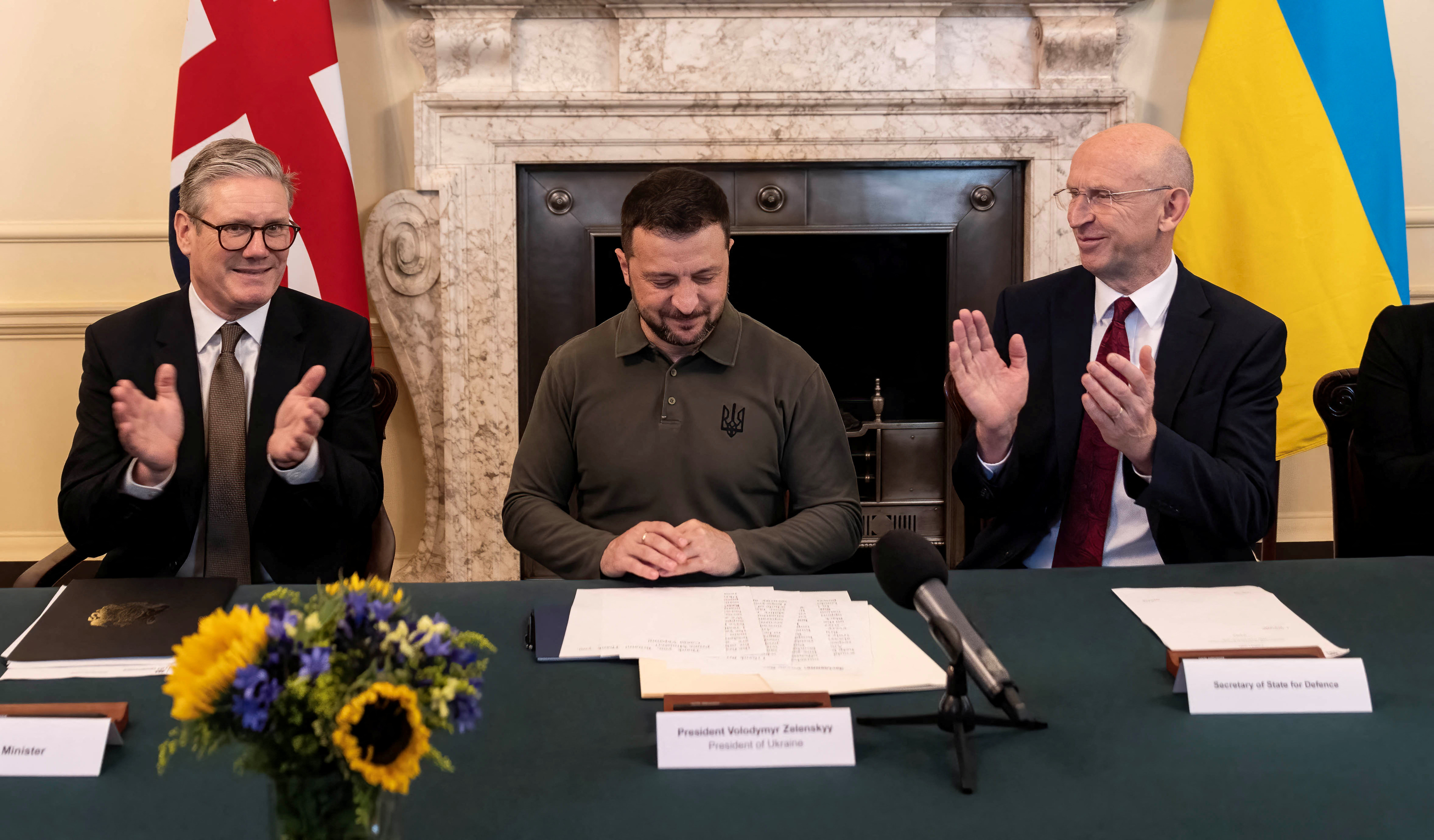 British PM Starmer hosts Ukraine President Zelenskiy in London