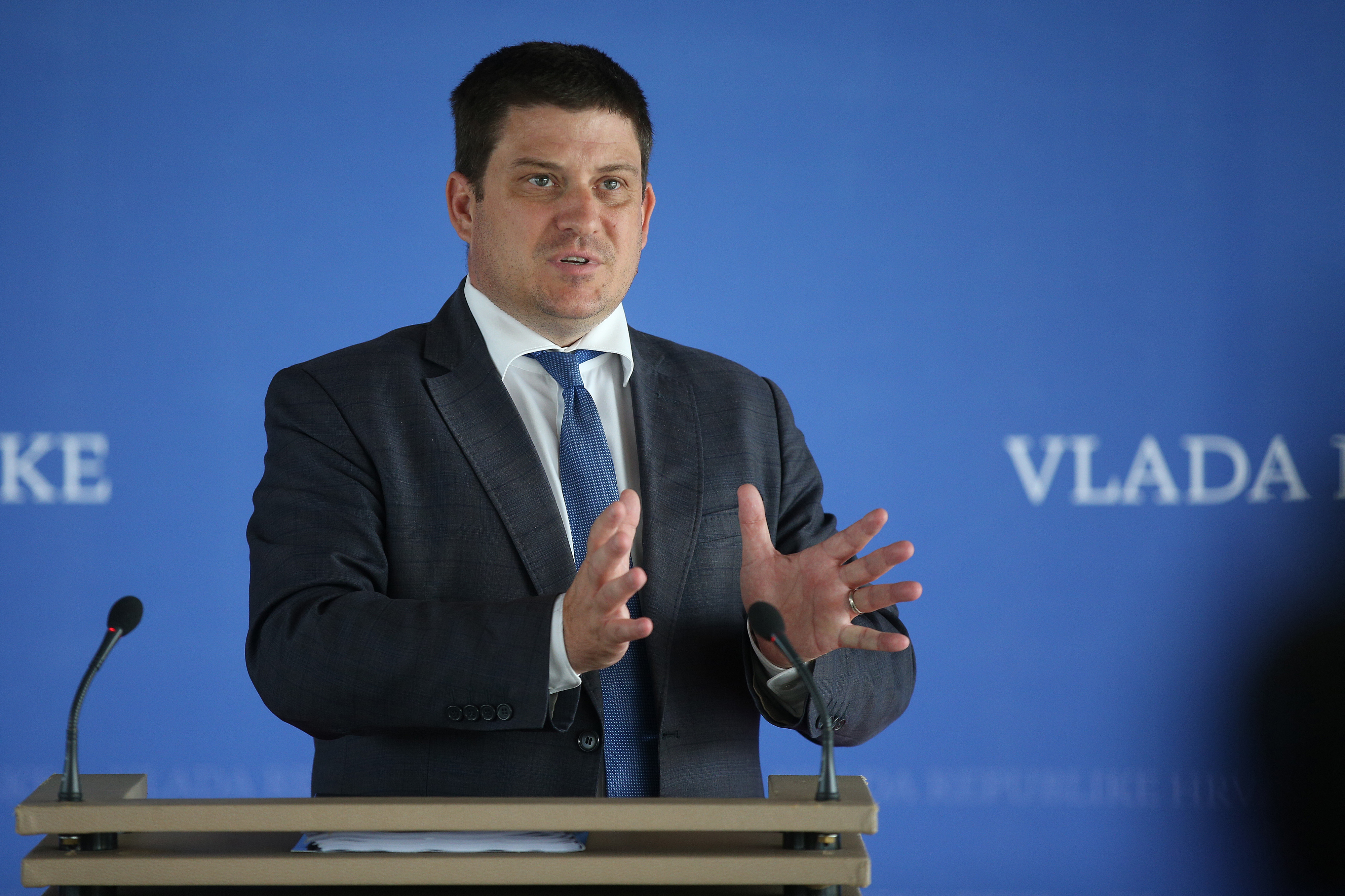 Ministar Oleg Butković dao je izjavu za medije nakon sjednice Vlade