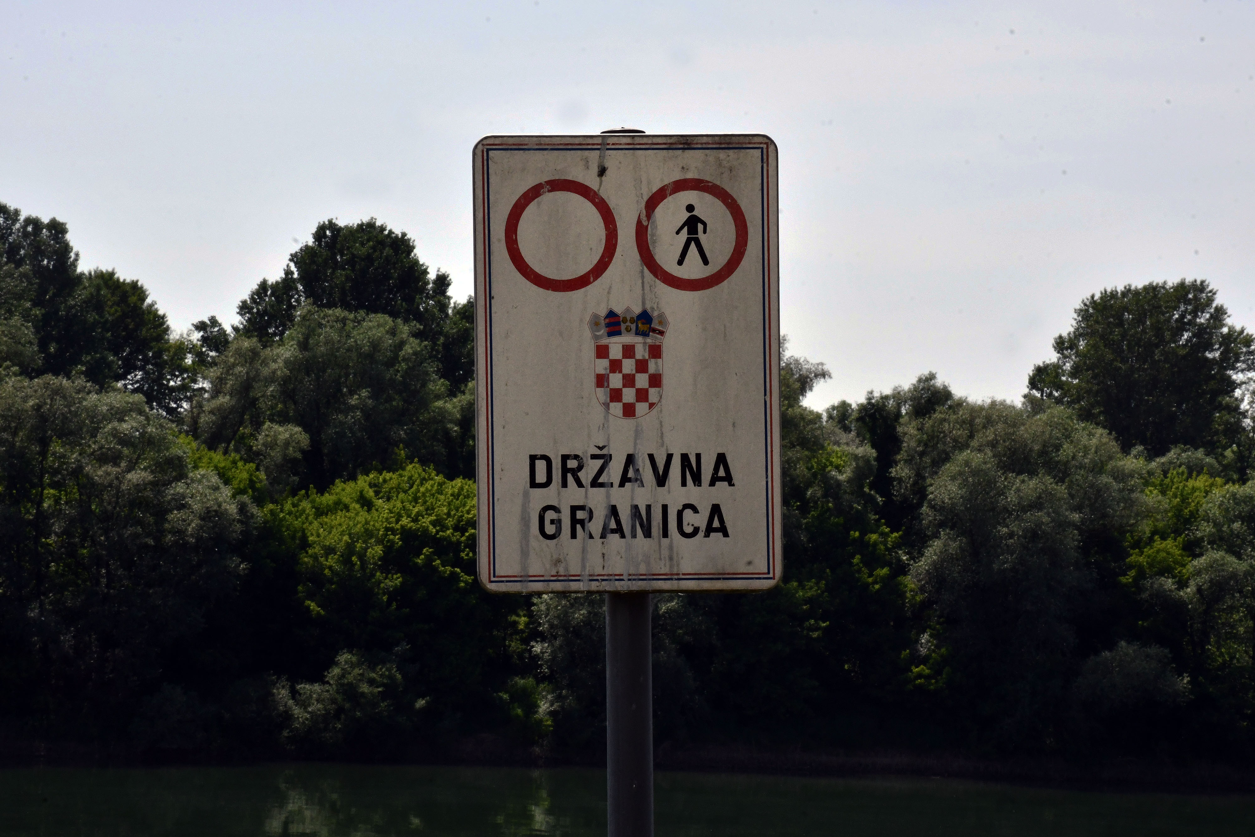 Slavonski Brod: Državna granica na rijeci Savi