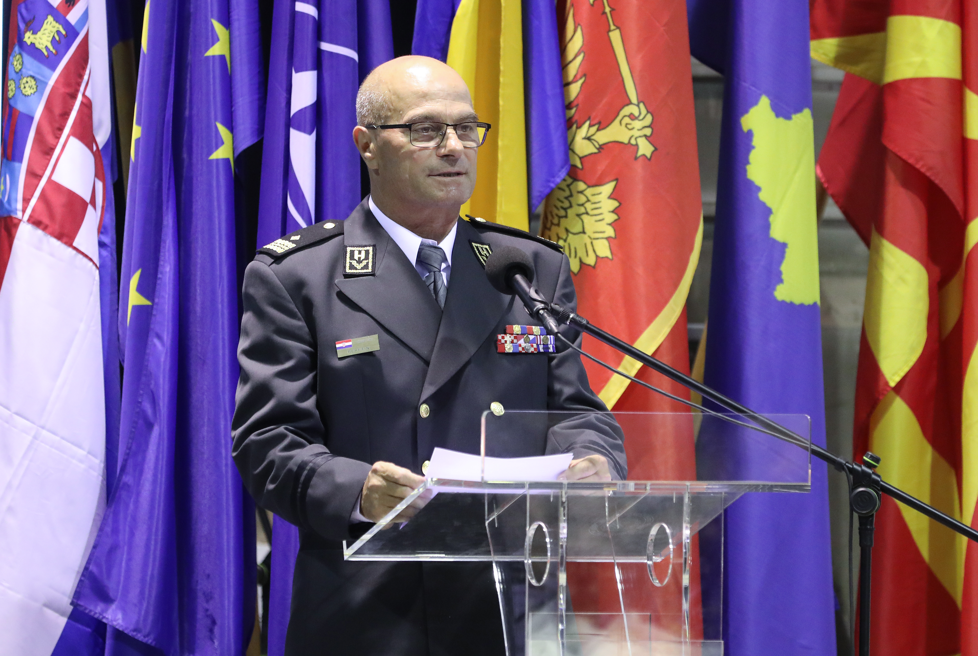 Zagreb: Zoran Milanović na promociji novih časnika Oružanih snaga RH i dodjeli prvih časničkih činova na Hrvatskom vojnom učilištu Dr. Franjo Tuđman