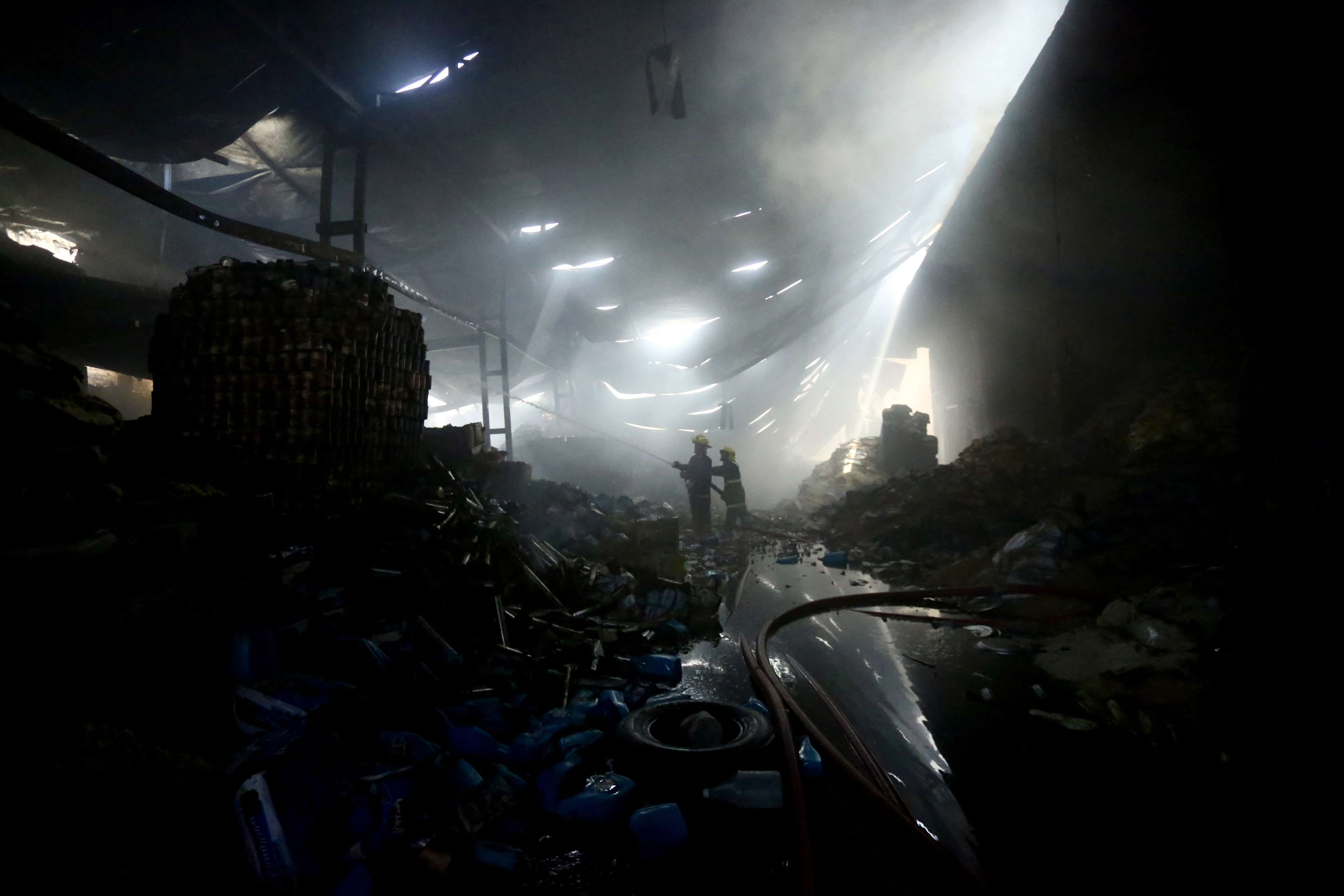 irak, požar, skladište