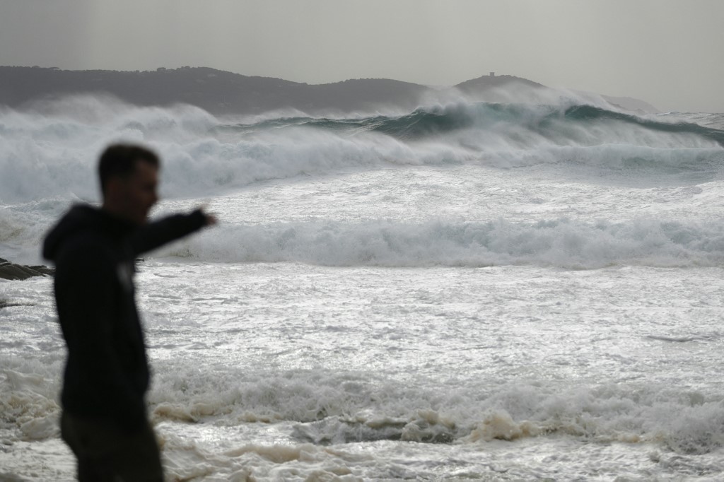 FRANCE-CORSICA-STROM-DENISE-WAVE