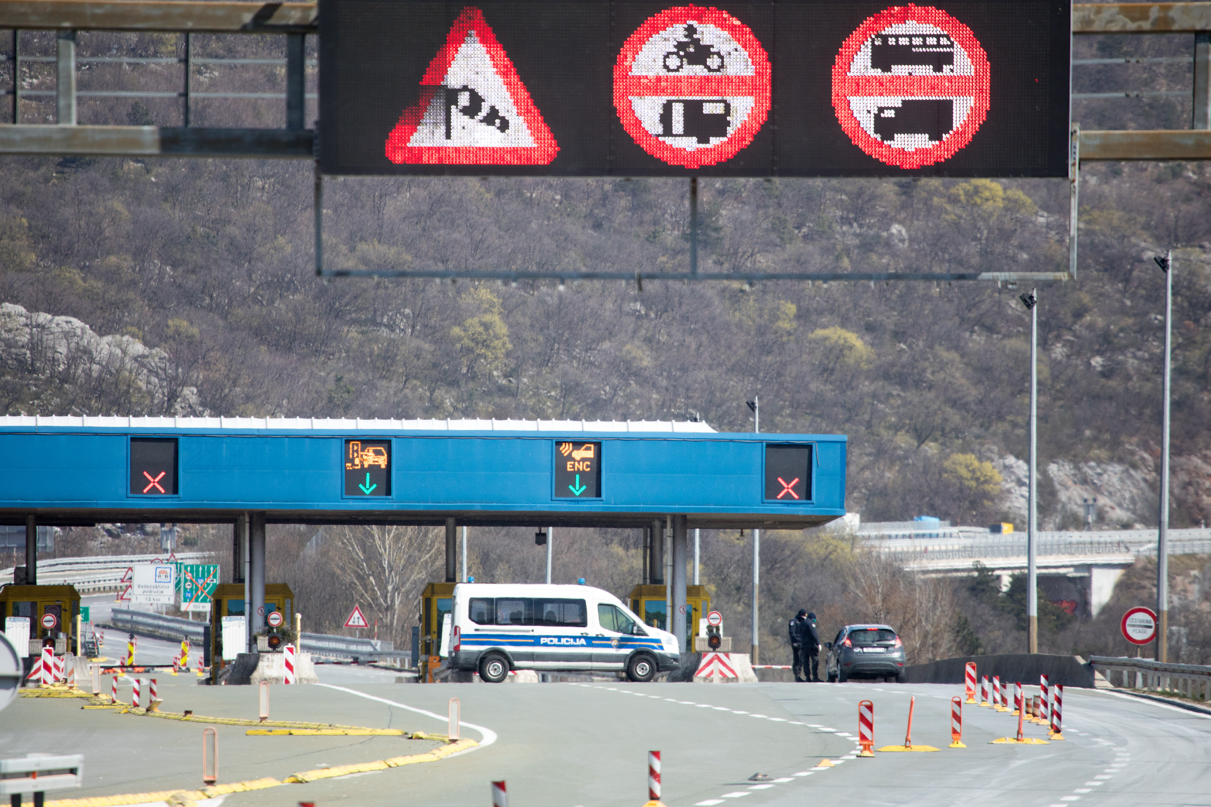 Rijeka: 150 kamiona na Grobniku zapelo zbog vremenskih neprilika