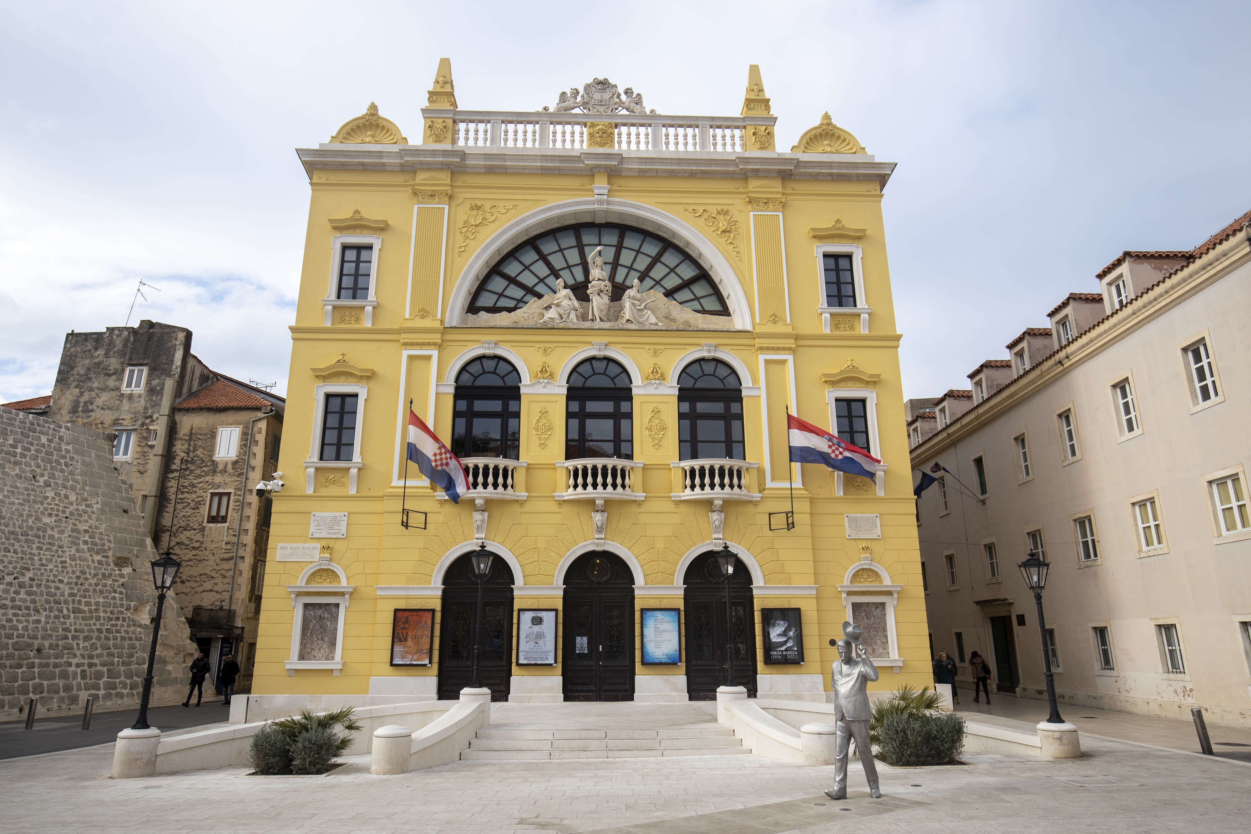 Ovogodisnja kazališna sezona HNK Split otvara se premijerom predstave "U malu je uša đava"