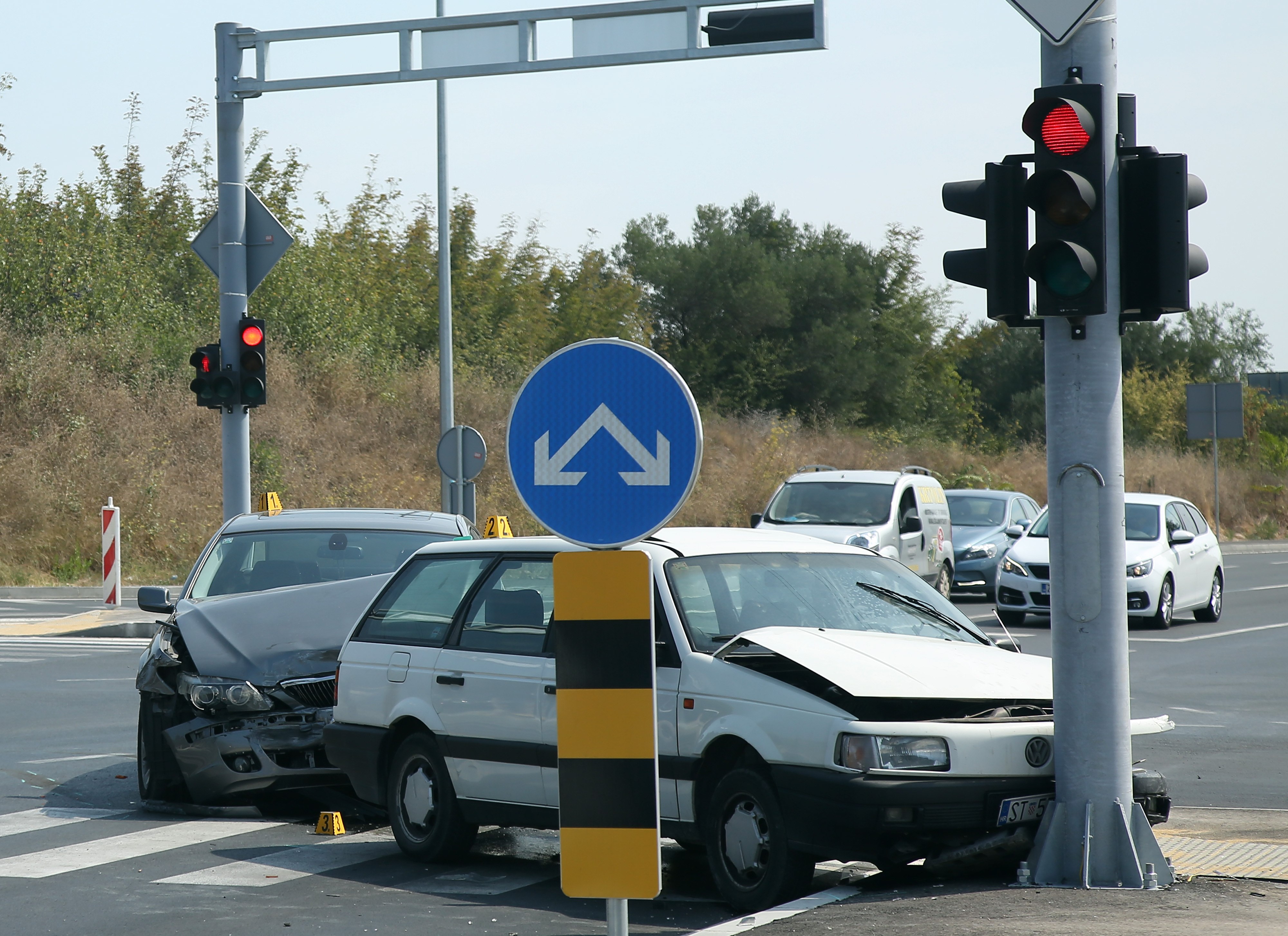 Šibenik: U prometnoj nesreći ozlijeđena jedna osoba