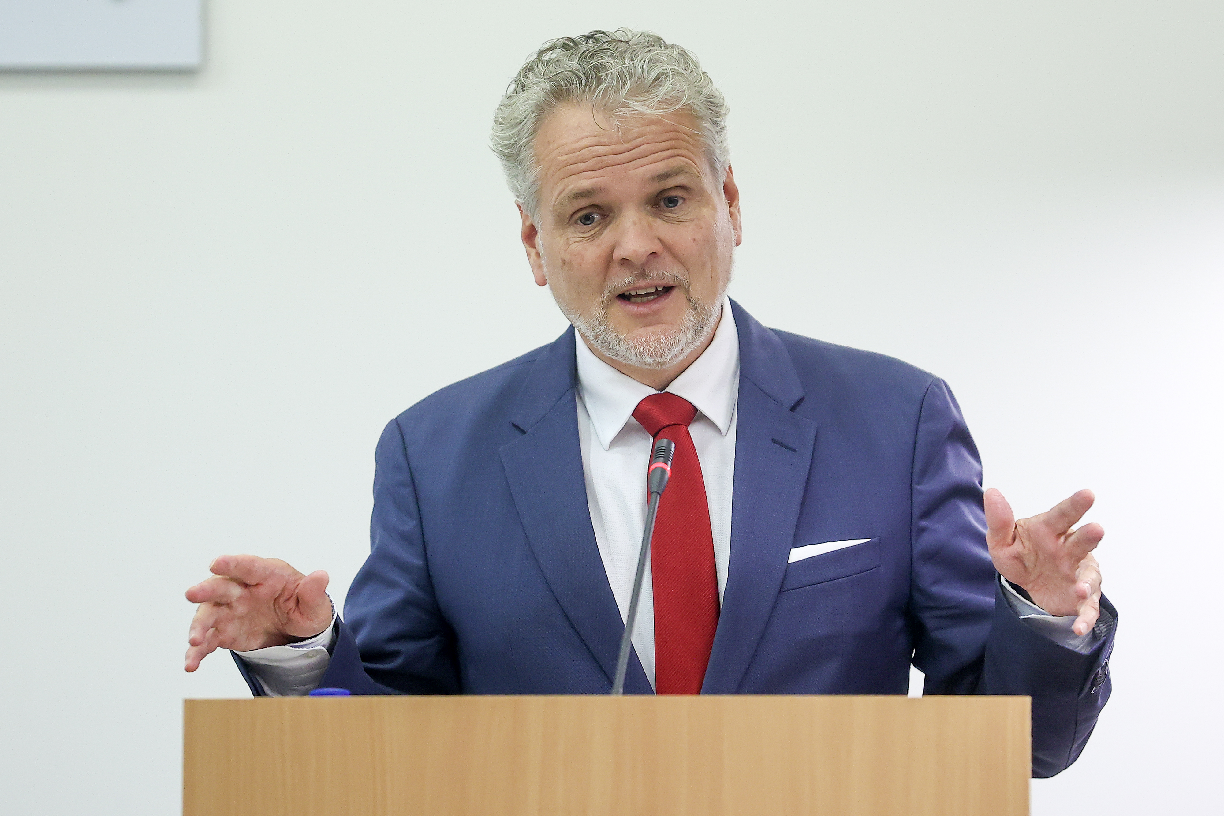 Sarajevo: Ceremonija primopredaje opreme potrebne za pilot projekt "Autentifikacija birača i transmisija rezultata"