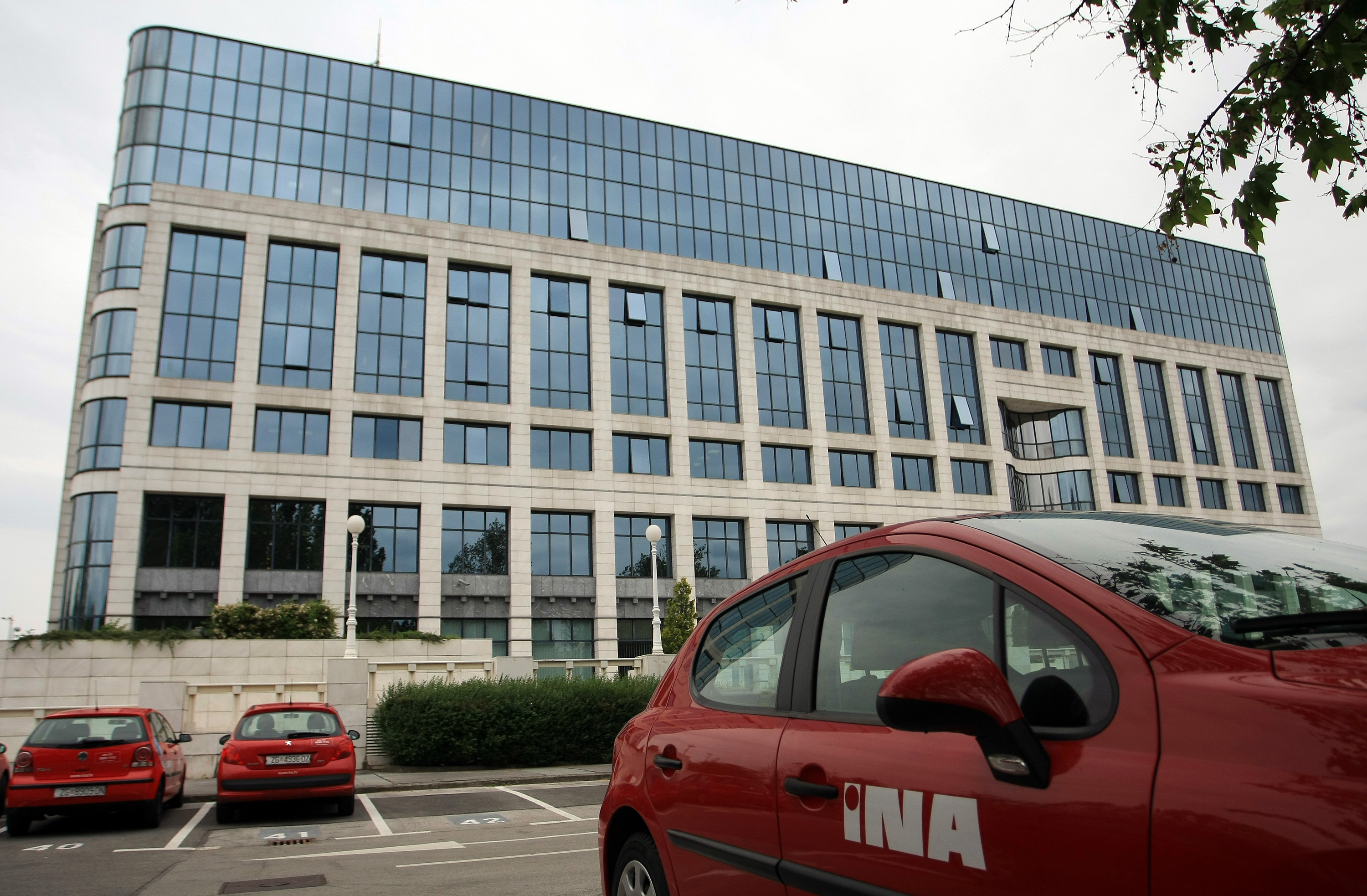 Zagreb: Poslovna zgrada INA-e na Aveniji Dubrovnik