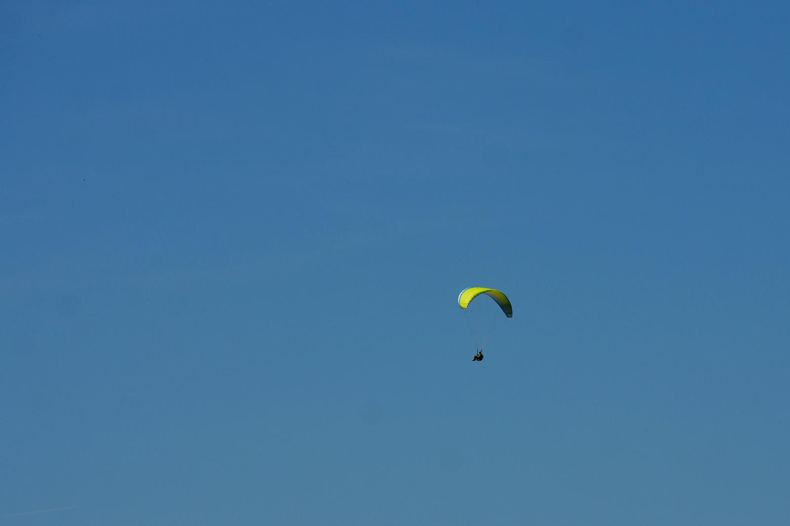 Labinci: Paraglajderi uivali u letenju iznad doline Mirne