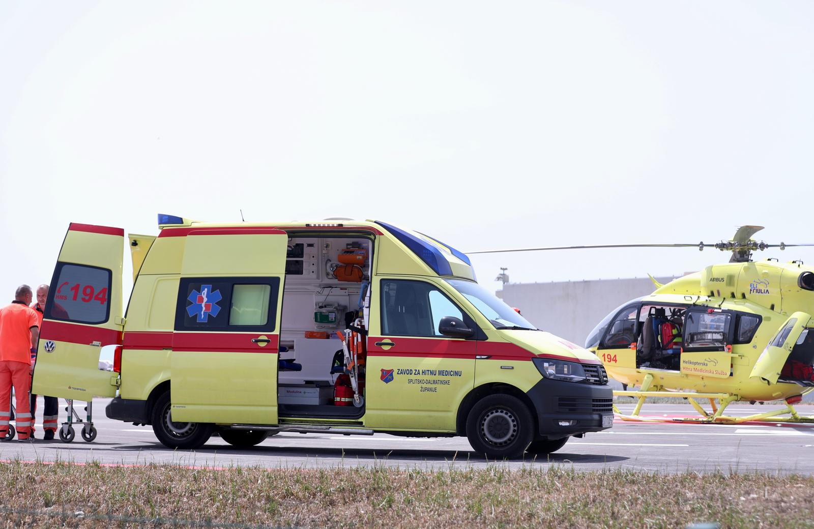 Split: Helikopterom hitne medicinske službe dovezen pacijent u Firule